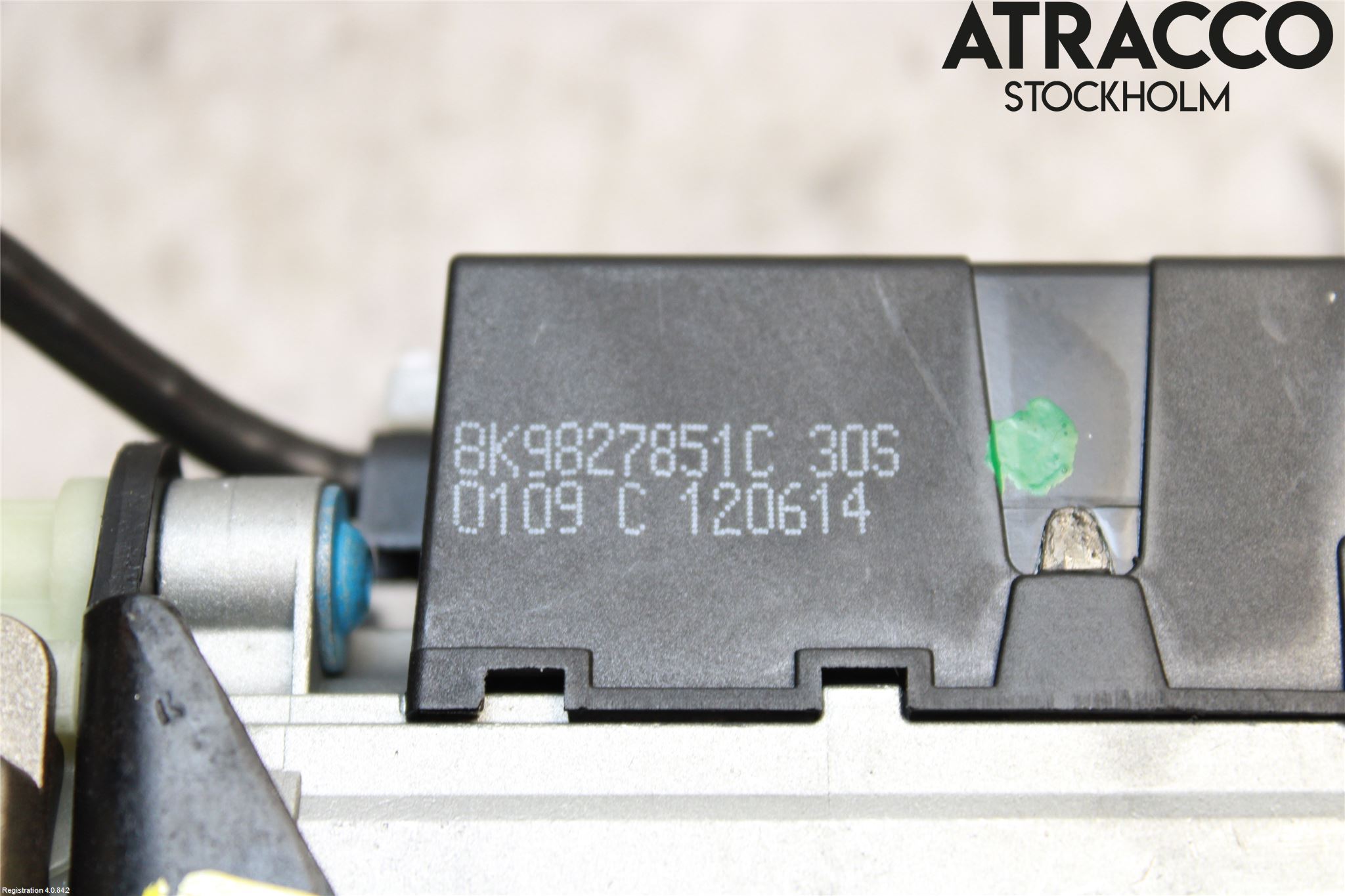 Audi A4 12-15 Bakluckeöppnare Automatisk