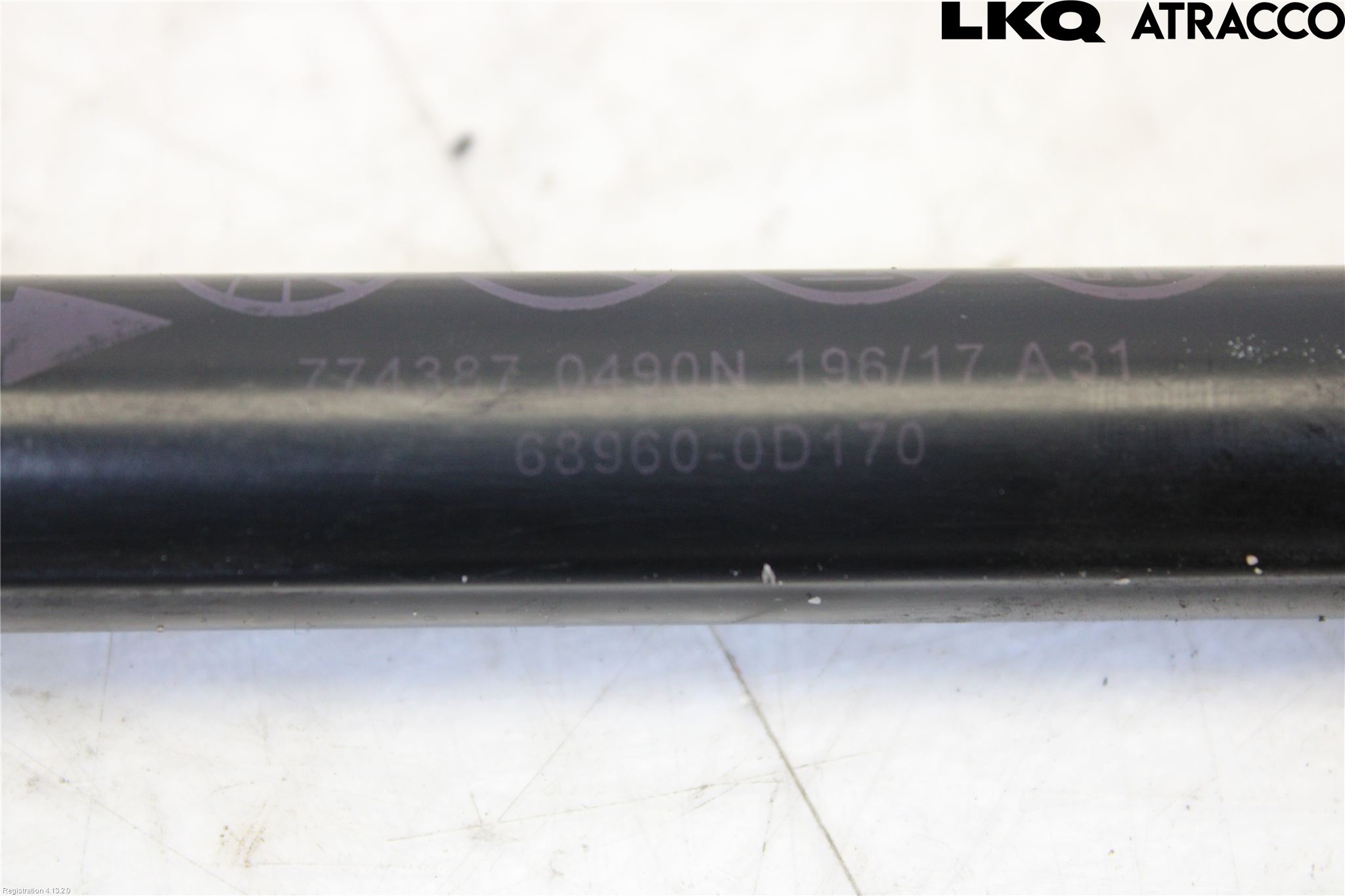 Toyota YARIS XP130 15-20 Gasfjäder Baklucka