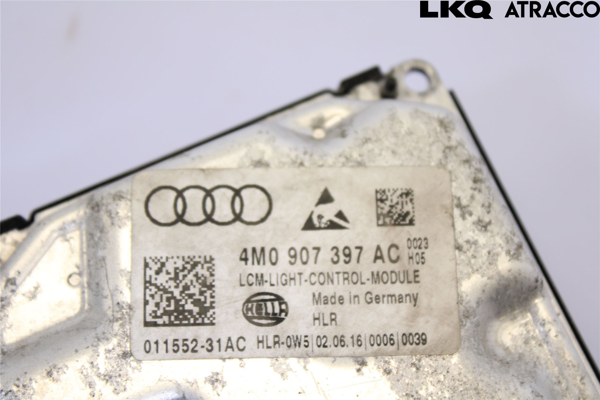 Audi A4/S4 B9 16-19 Styrenhet Strålkastare