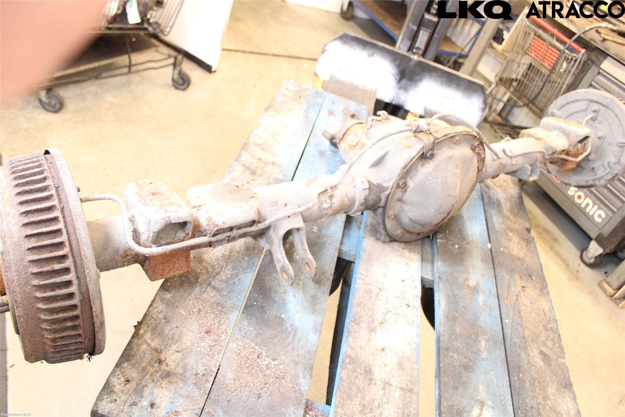 Chevrolet TAHOE Bakaxel