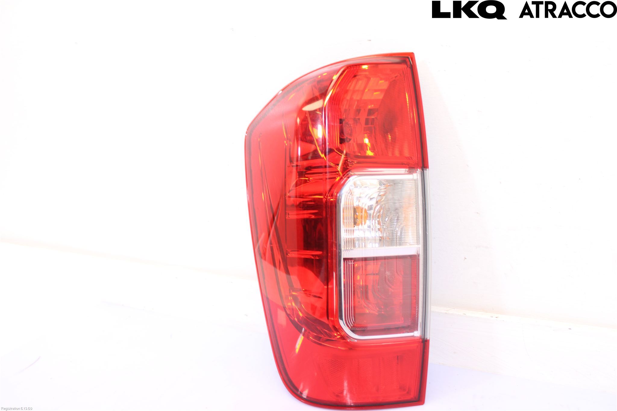 Nissan NAVARA 05-16 Bakljus Vänster