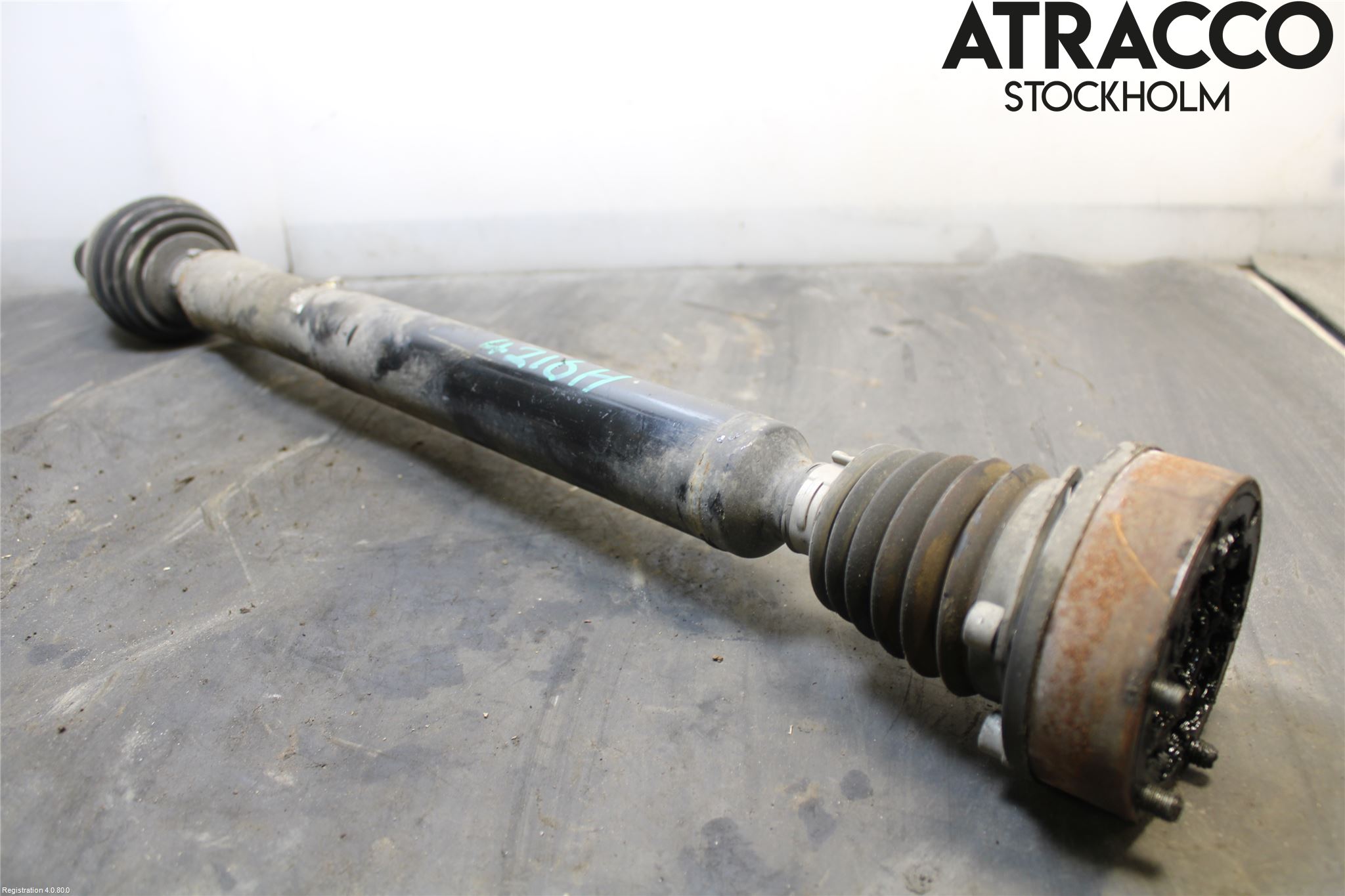 Volkswagen VW GOLF VI 09-13 Drivaxel Fram Höger