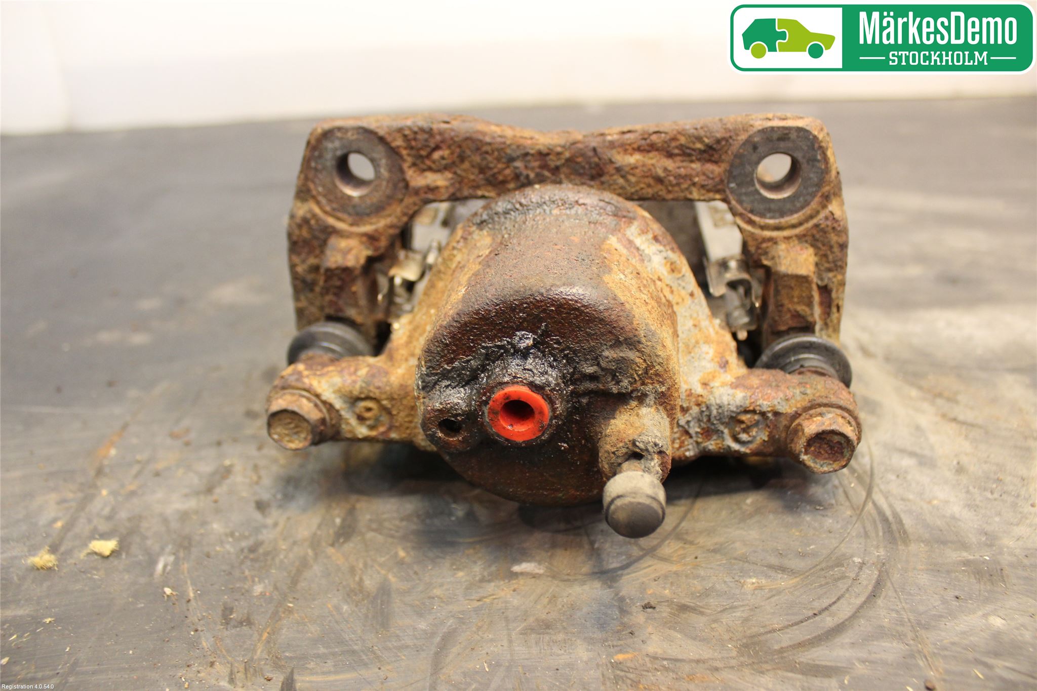 Toyota YARIS VERSO P1 00-05 Bromsok Fram Höger
