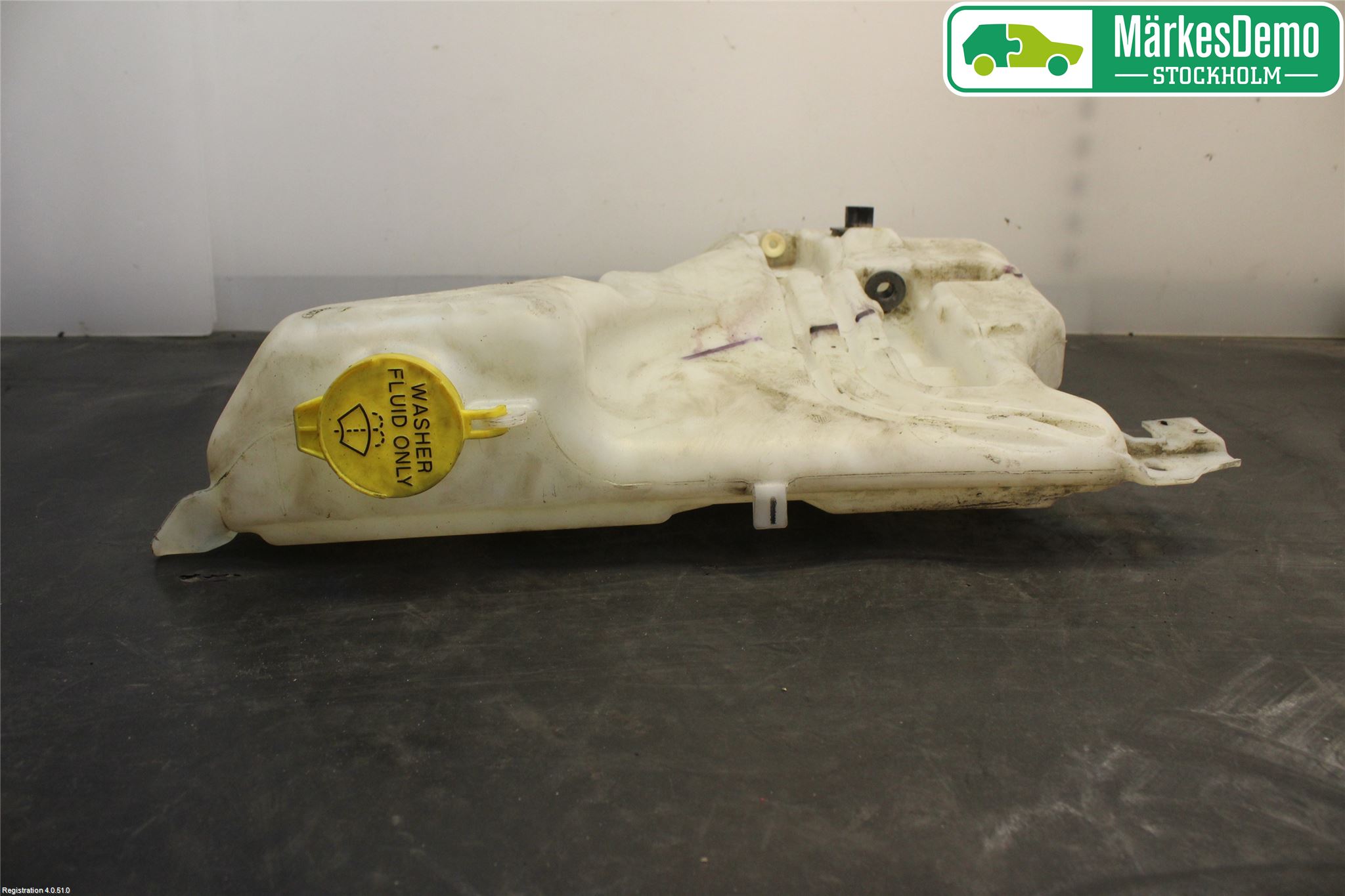 Fiat FREEMONT Spolartank Vindruta-Strål