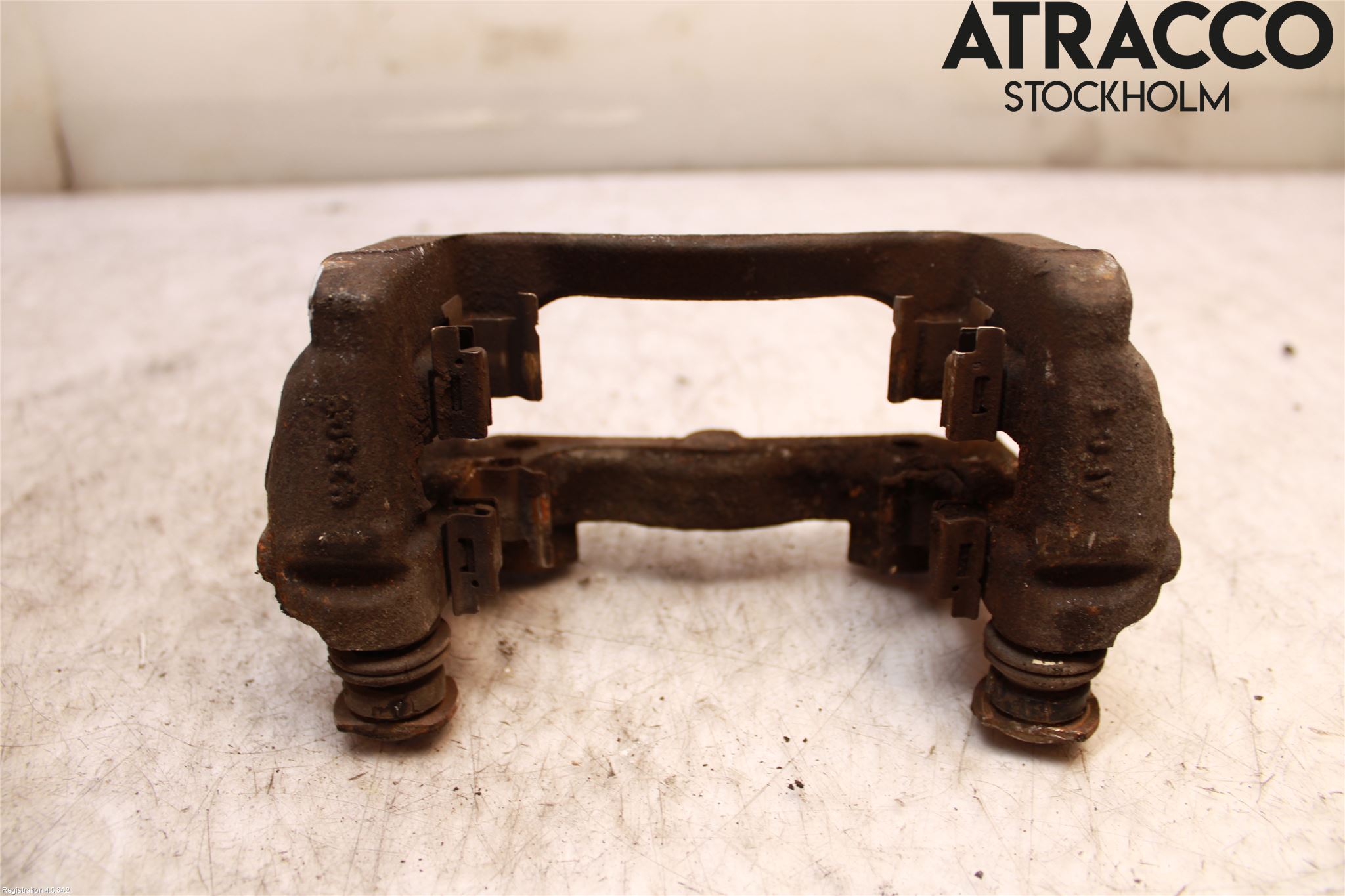 Toyota AURIS 13-19 Bromsokshållare