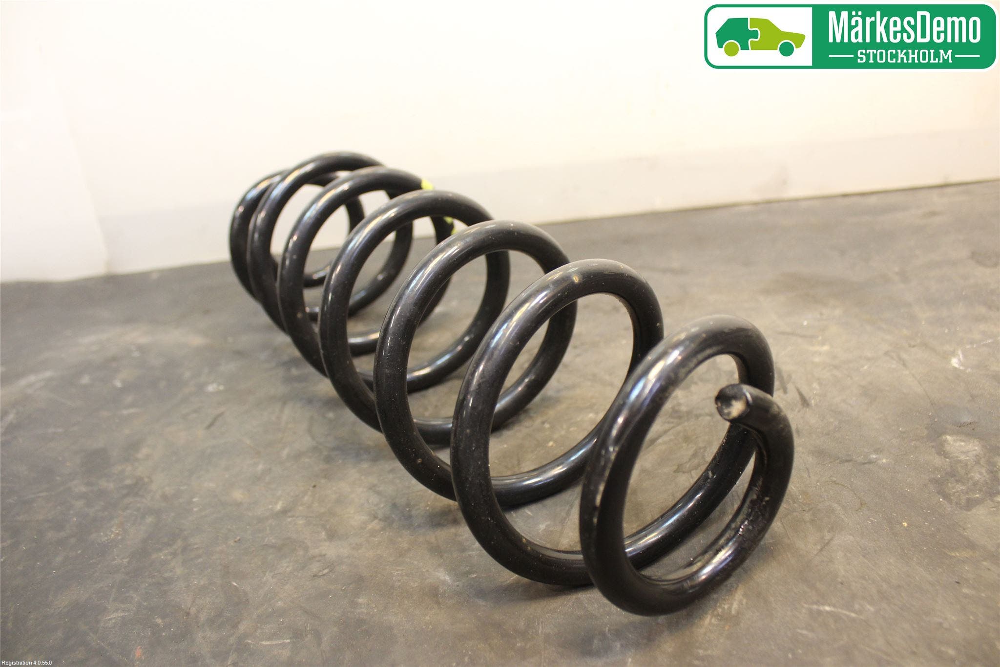 Audi Q3 8U 12-18 Fjäder Bak