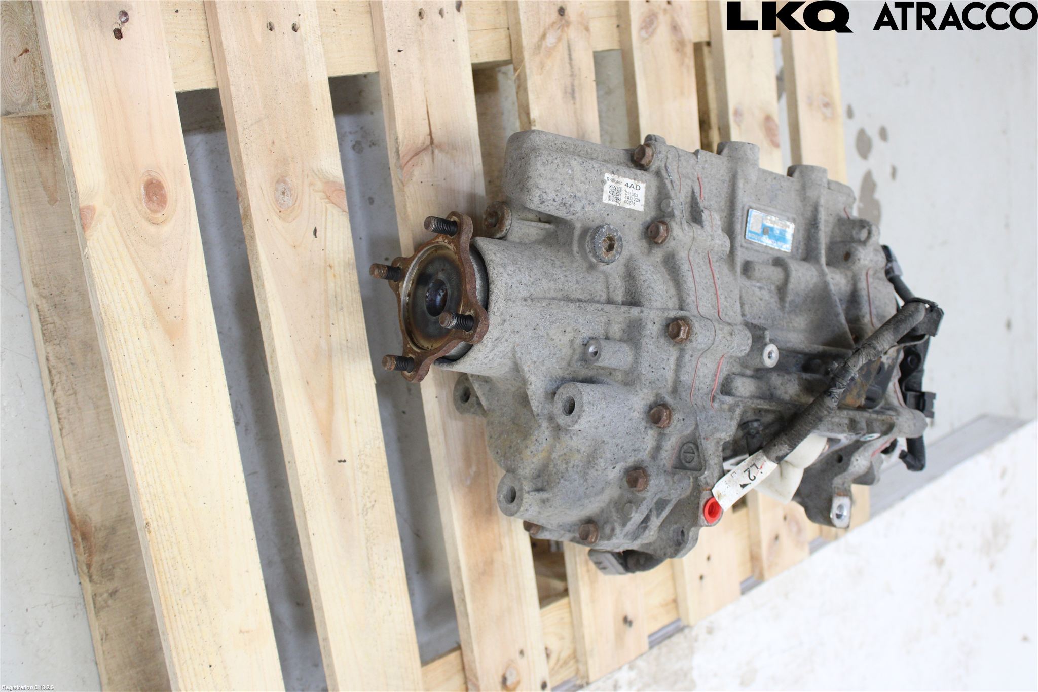 Toyota COROLLA CROSS XG10 22- Motor Elektrisk Bak