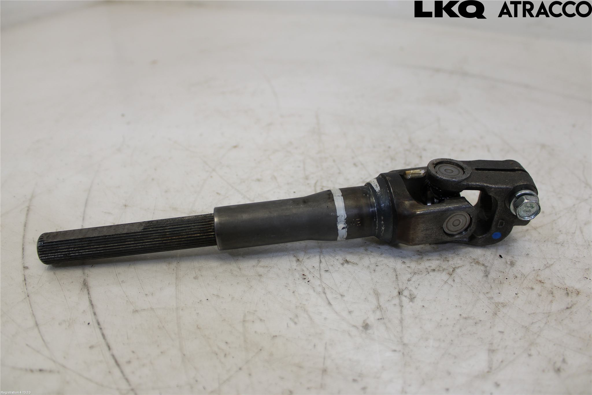 Toyota YARIS XP130 15-20 Rattaxelknut