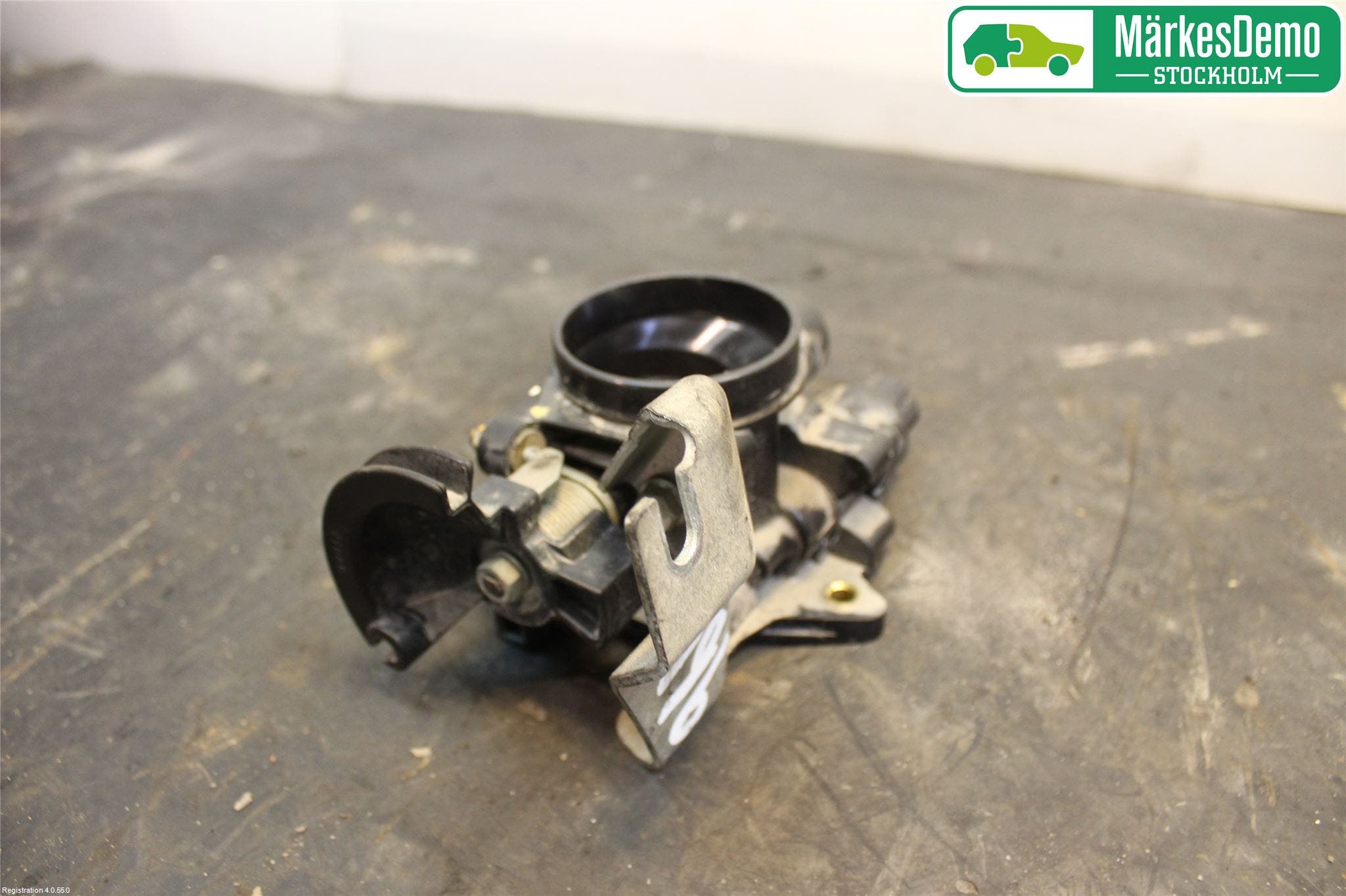 Toyota AYGO 06-14 Injspjällhus