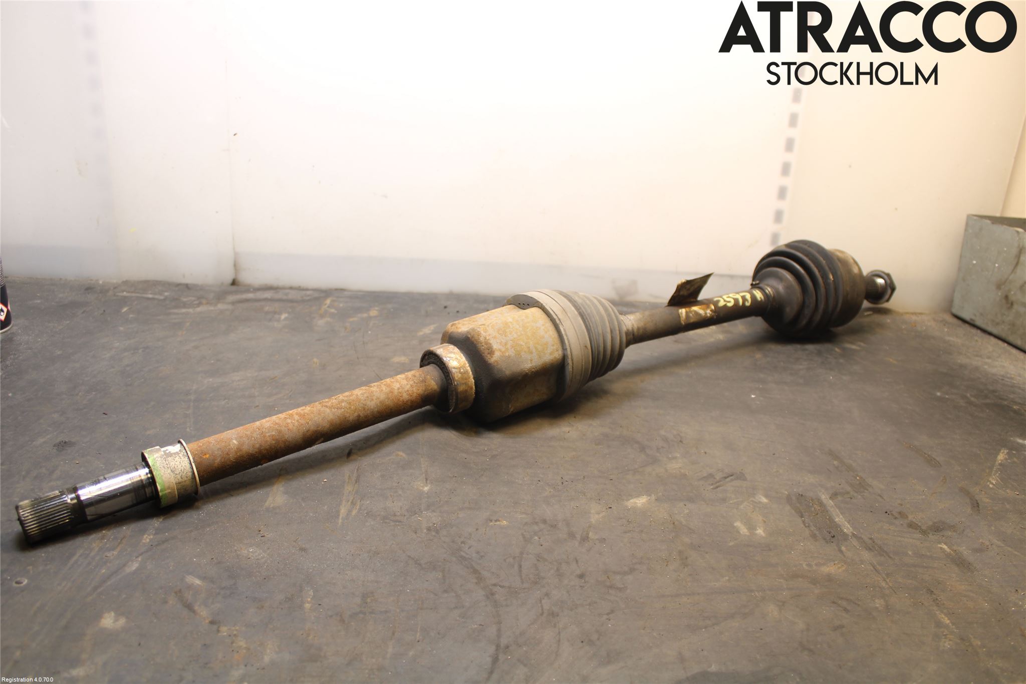 Mercedes-Benz MB VITO/V-KLASS (W640,W447,W448) 14- Drivaxel Fram Höger