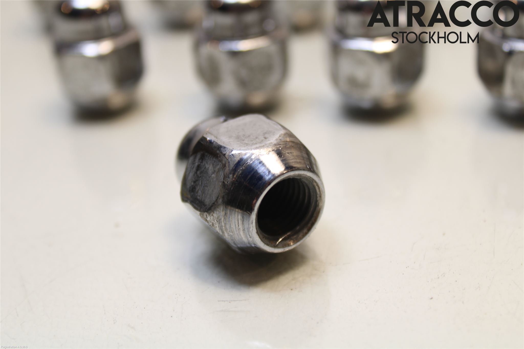 Hyundai TUCSON 05- Hjulmutter-Bult-Sats