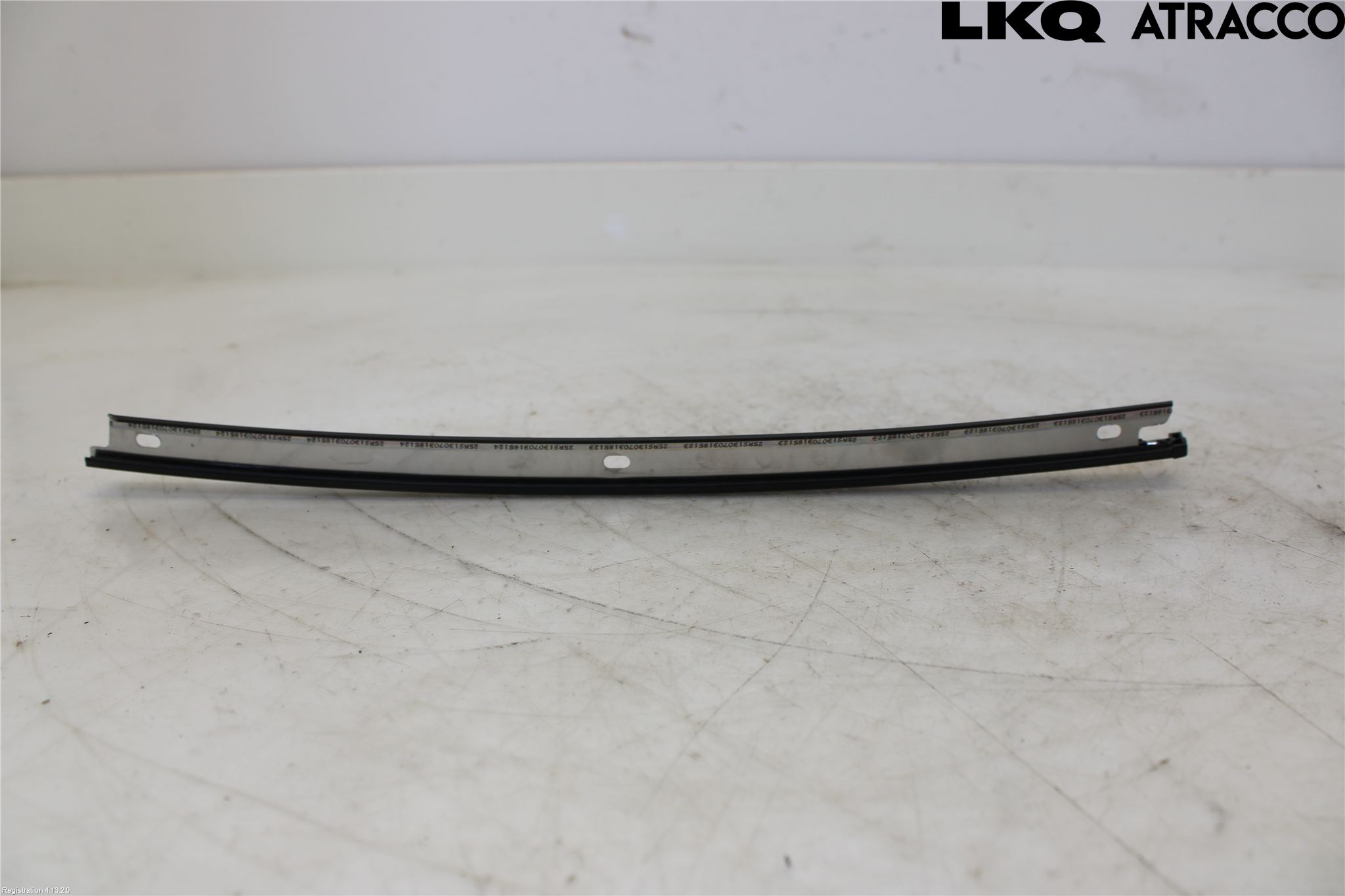 Toyota COROLLA CROSS XG10 22- Dörr Dekorlist Bak Hö