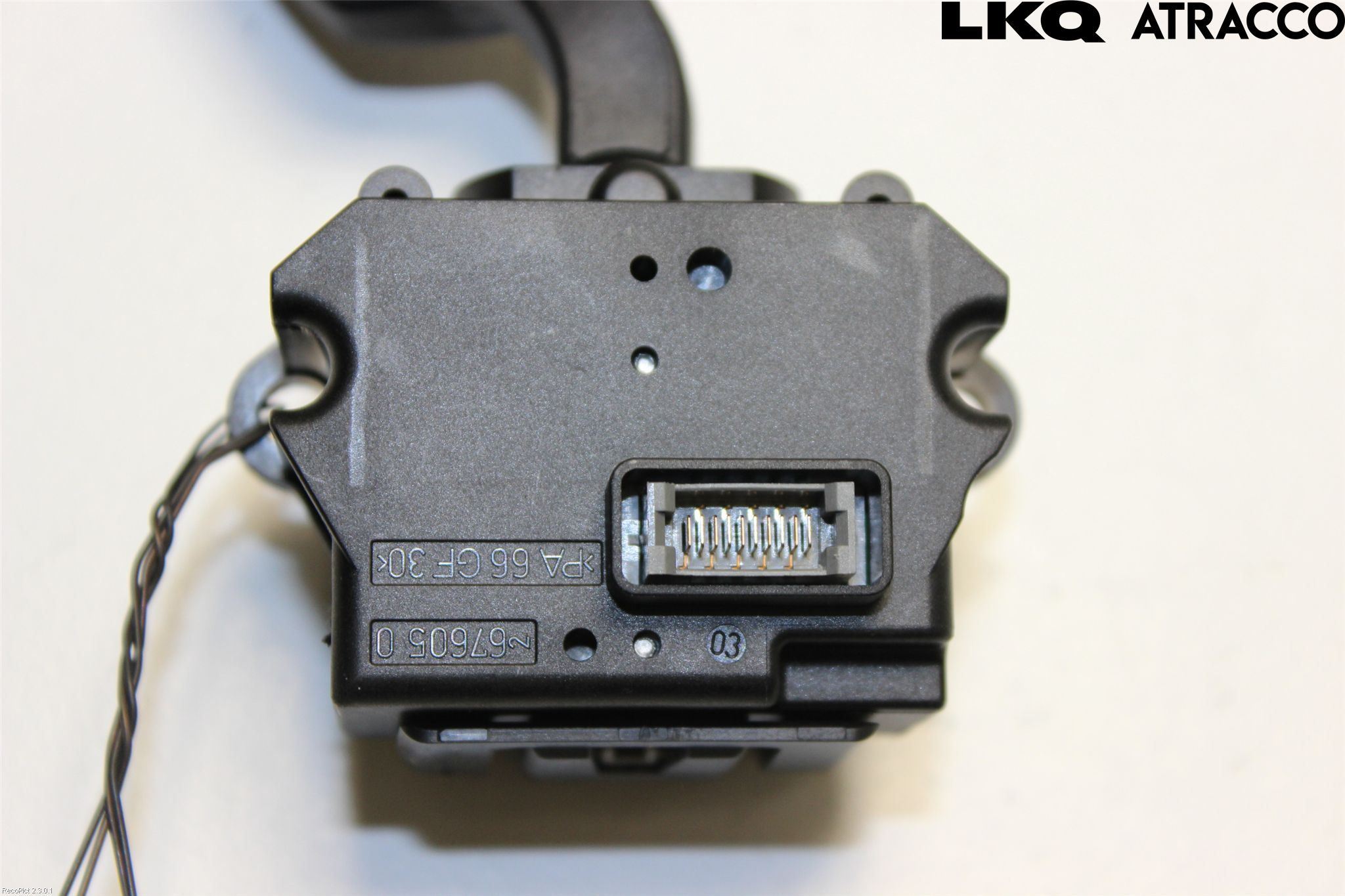 BMW 6 E63/64    02-10 Farthållare