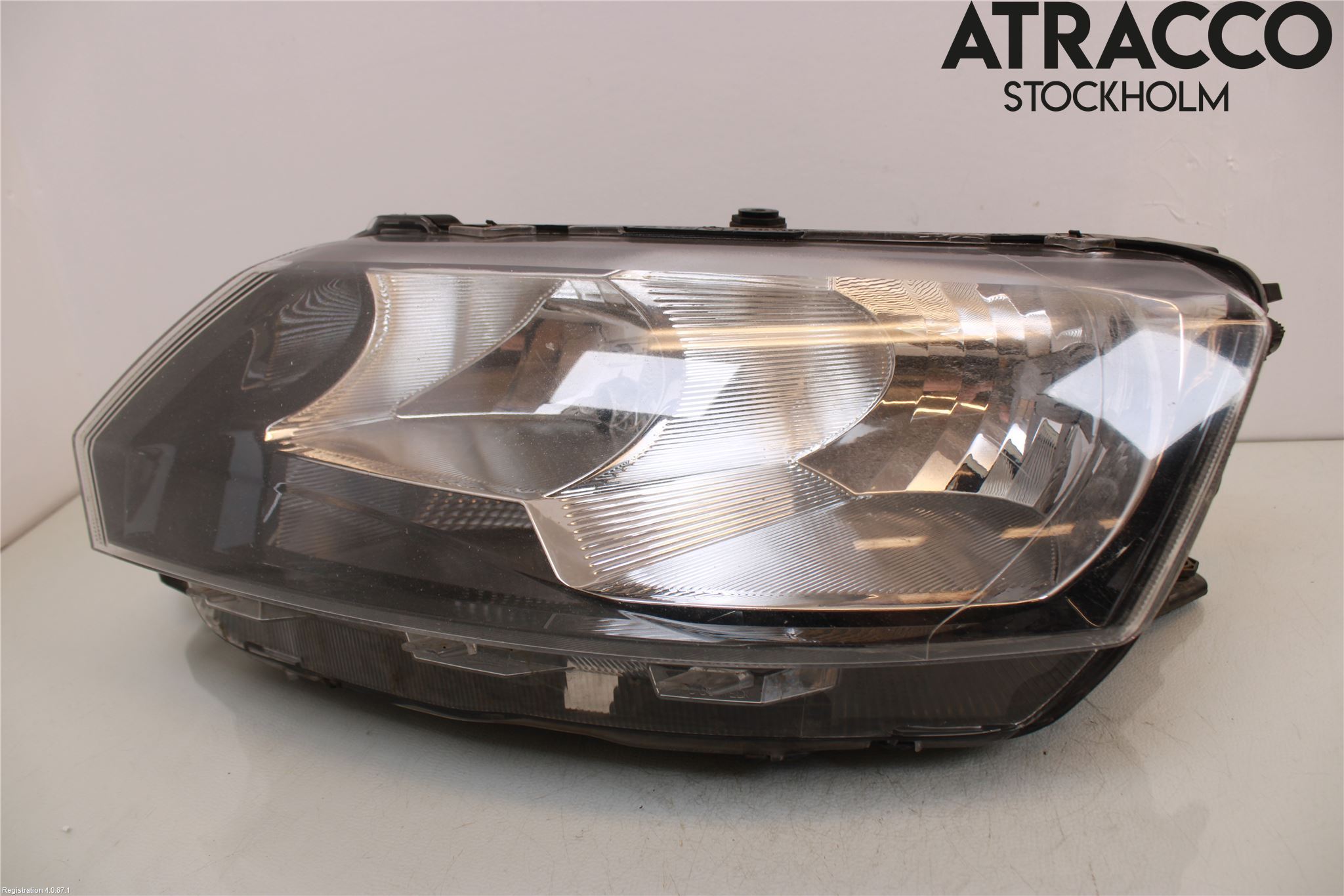 Skoda RAPID Strålkastare Vänster