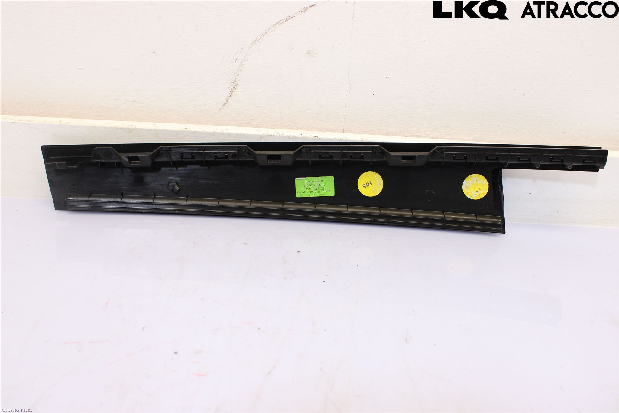 Volkswagen VW TIGUAN 16-24 Dörr Dekorlist Bak Hö