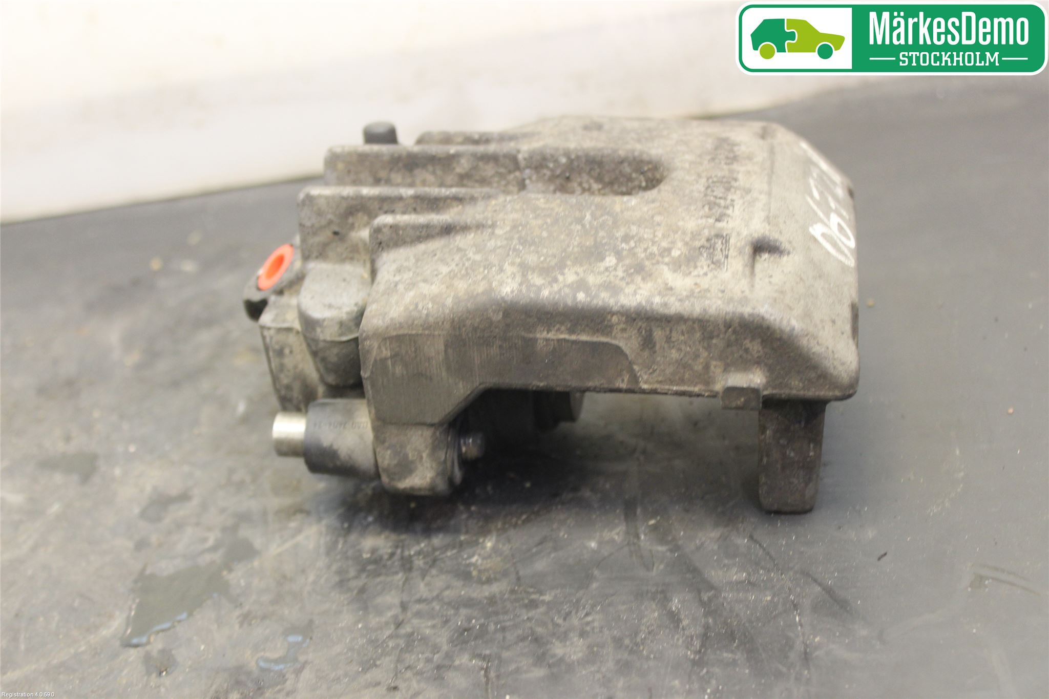 BMW 5 E60/61 Sed/Tou 02-10 Bromsok Bak Höger