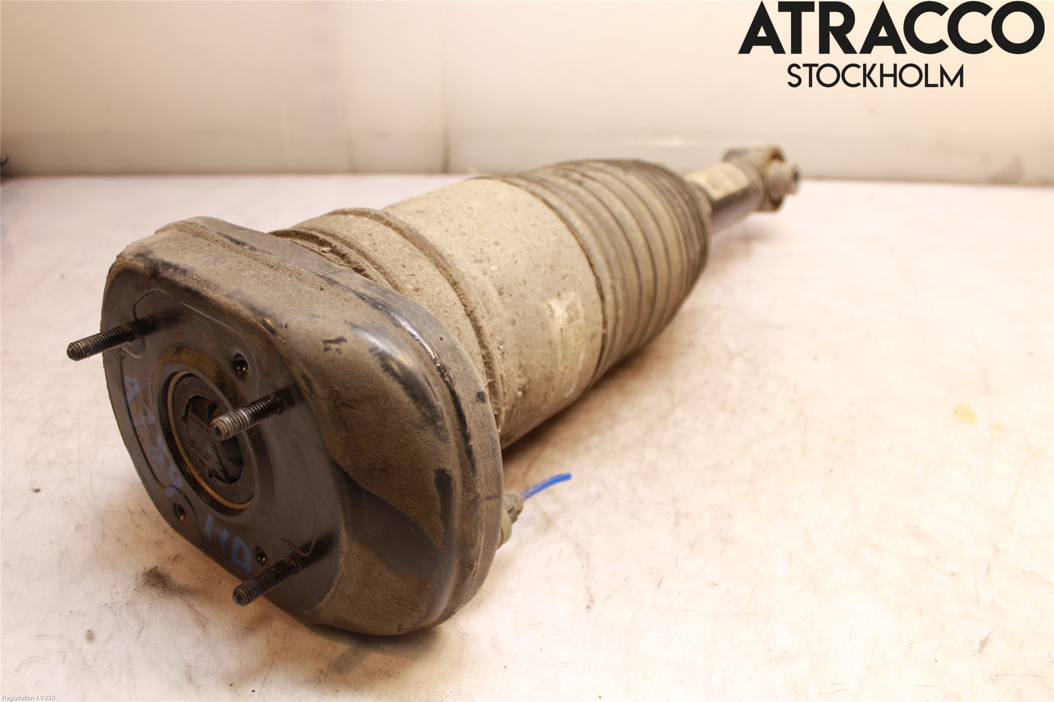 BMW 5 G30/G31/F90 17-23 Fjäderben Bak Höger