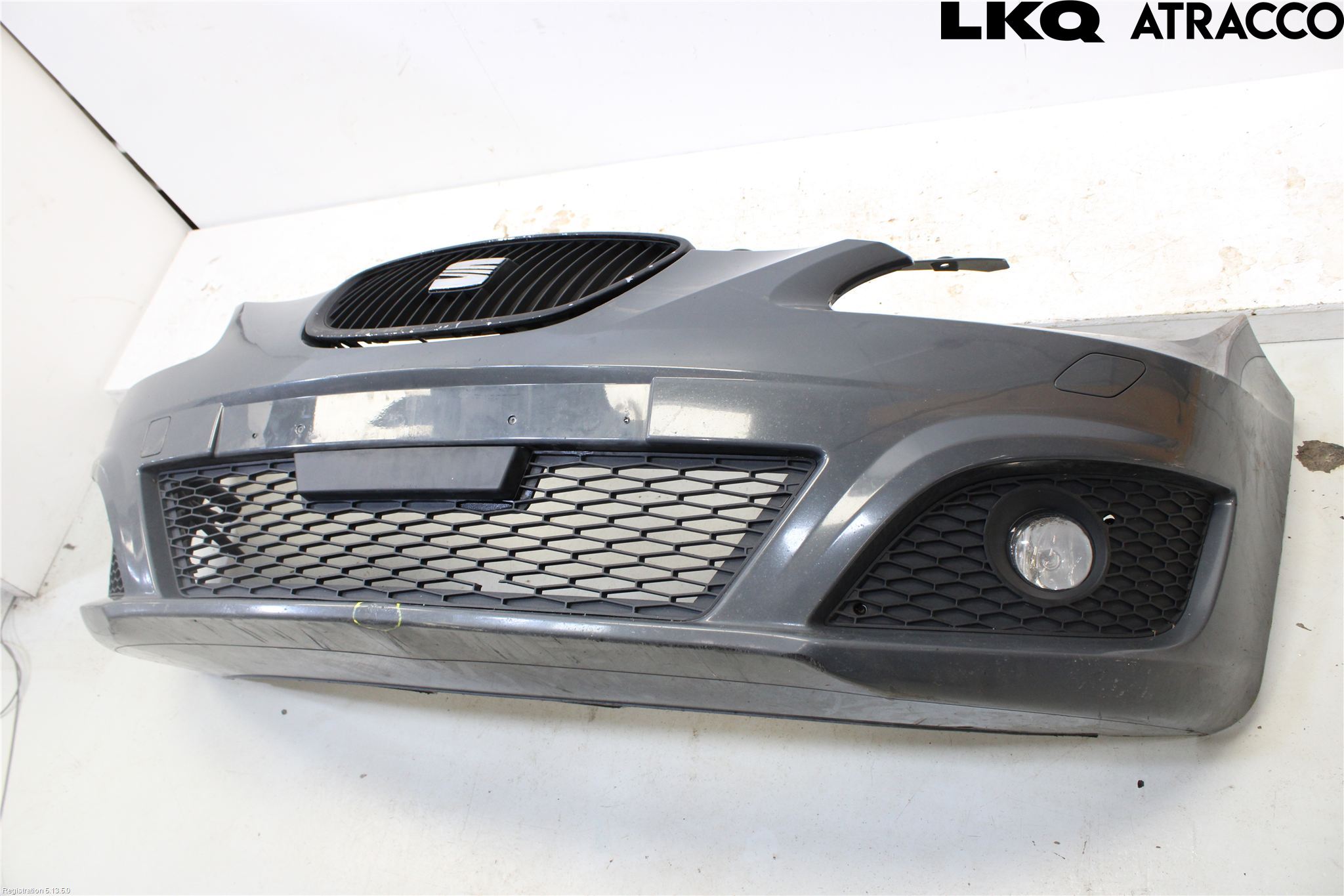 Seat LEON 06-12 Stötfångare Fram
