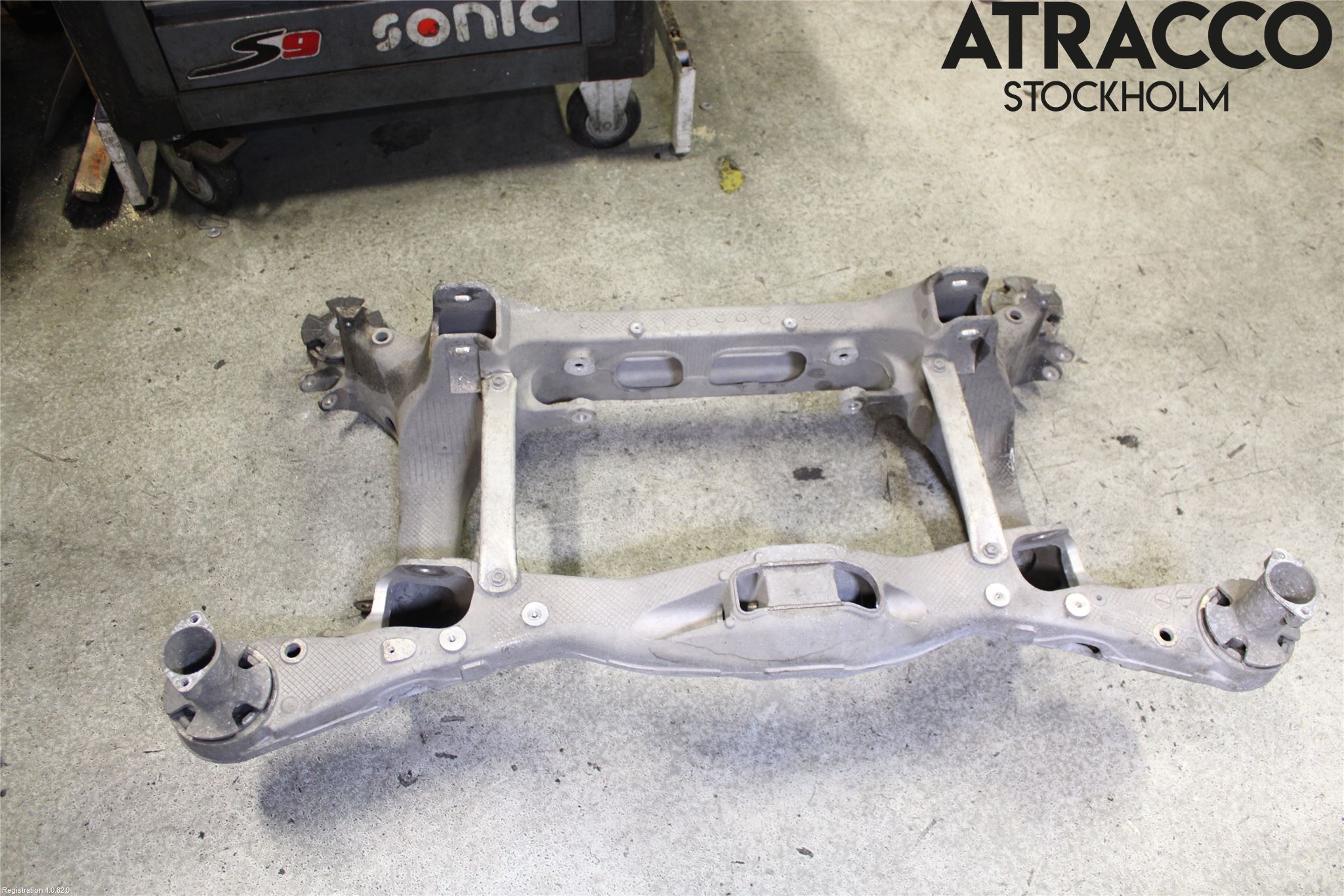 Porsche PANAMERA 09- Bakaxelbalk