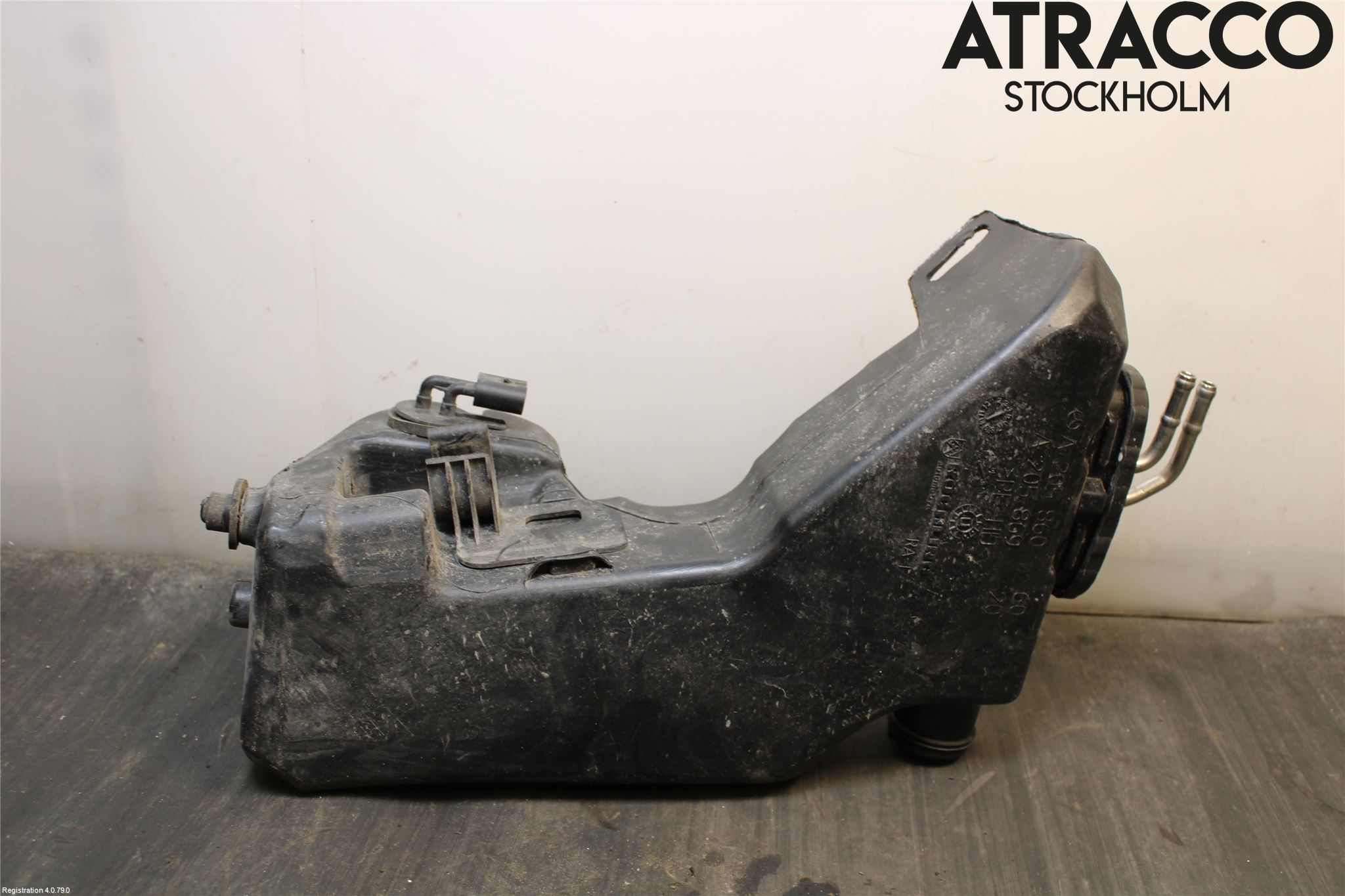 Mercedes-Benz MB E-KLASS (W213) 16-23 Spolartank Vindruta-Strål