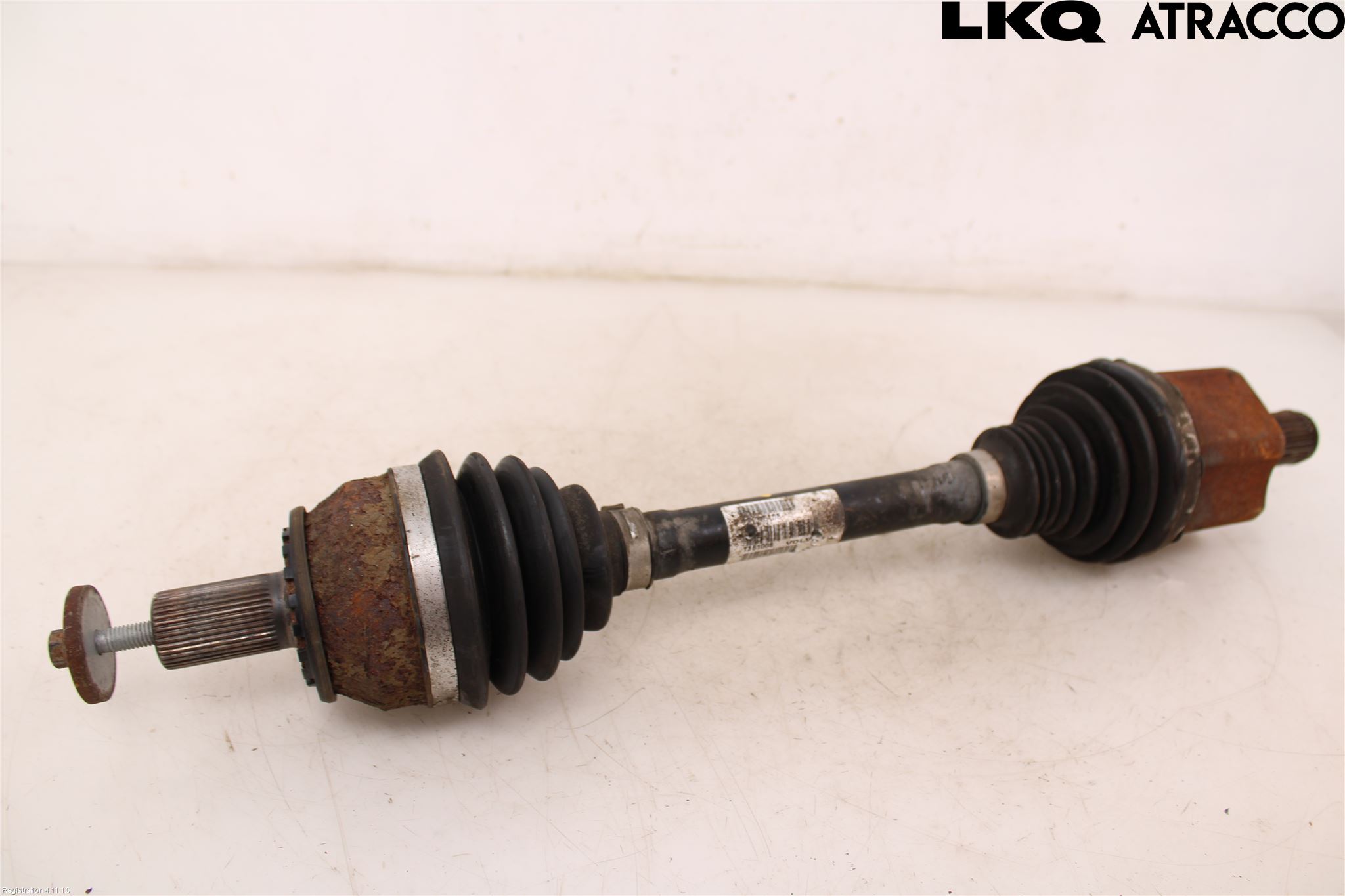 Volvo V60 14-18 Drivaxel Fram Vänster