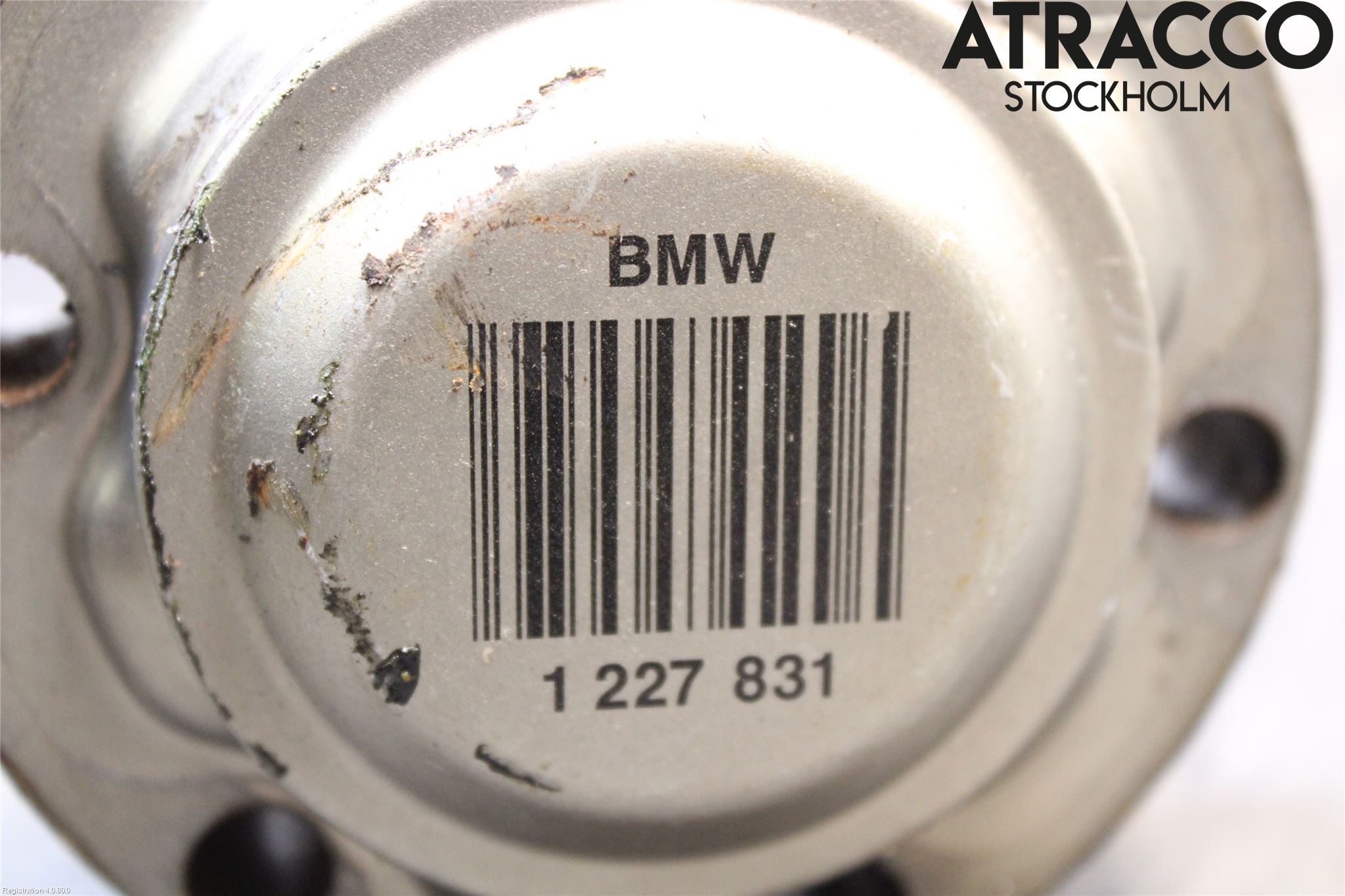 BMW 7 E38      93-01 Drivaxel Bak Höger