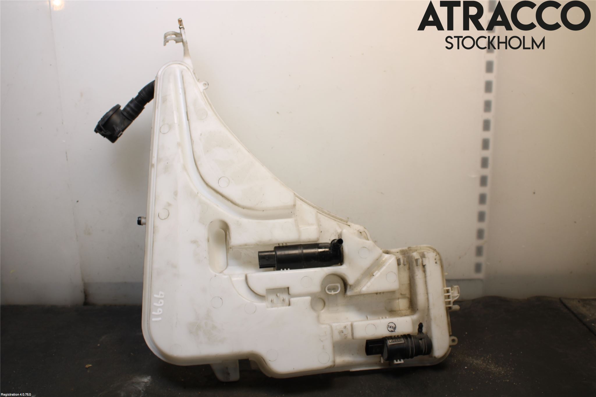 BMW 4 F32/F33/F82/F83 13-20 Spolartank Vindruta