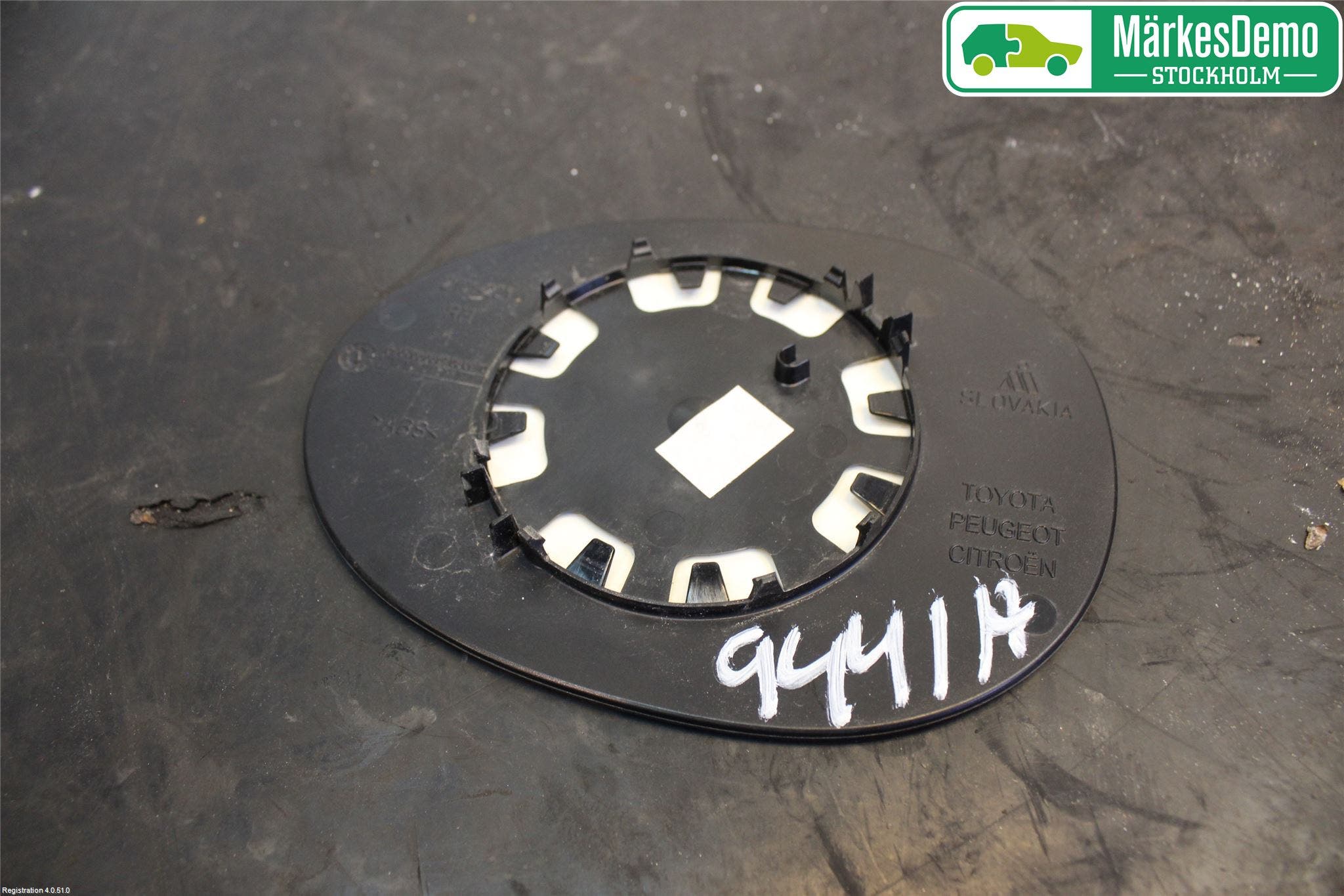 Toyota AYGO 06-14 Spegelglas Hö