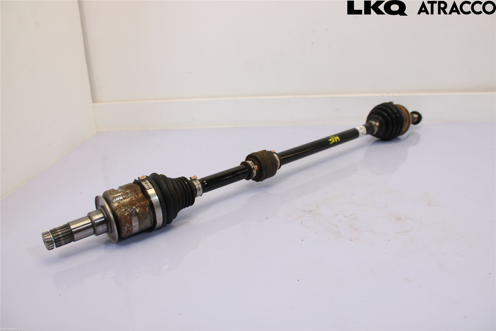 Toyota YARIS XP21 20- Drivaxel Fram Höger