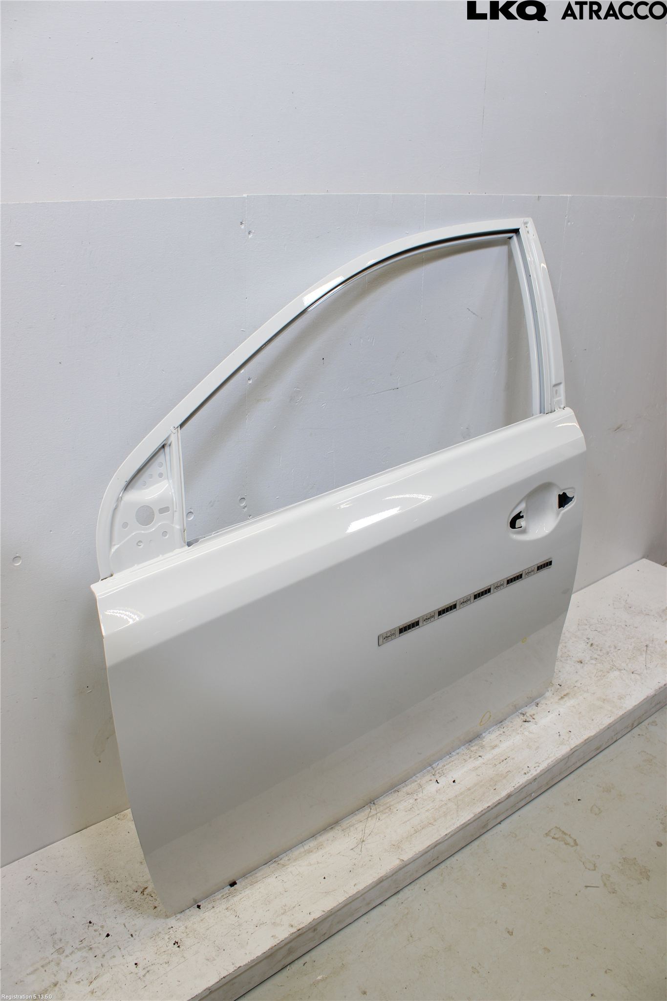 Toyota AURIS 13-19 Dörr Fram Vänster