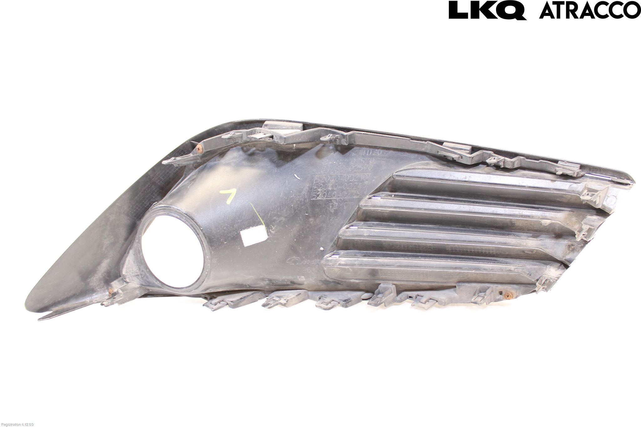 Toyota AURIS 13-19 Dimljussarg Fram
