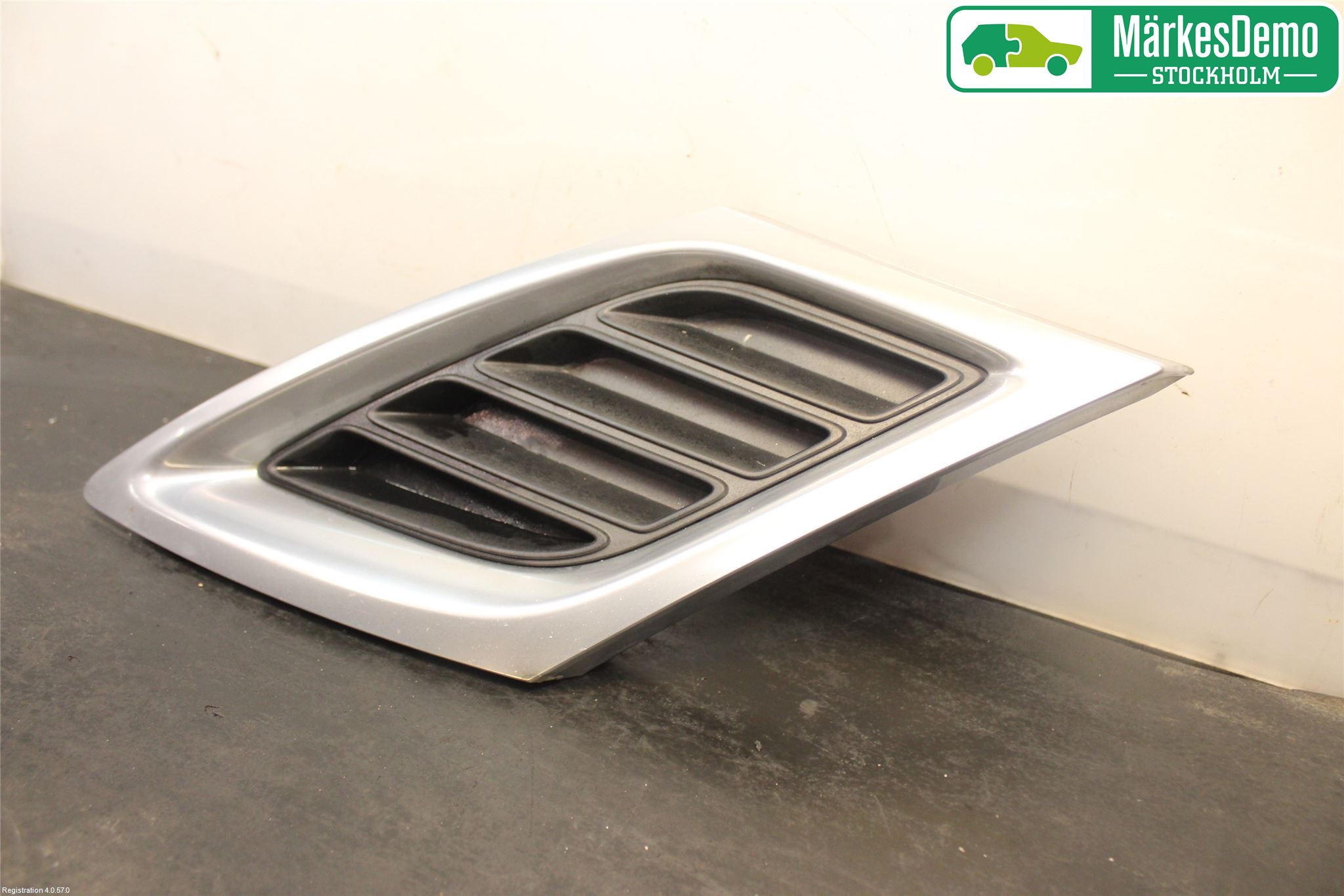 Saab 9-3 VER2/VER3 08-15 Grilldel Vänster