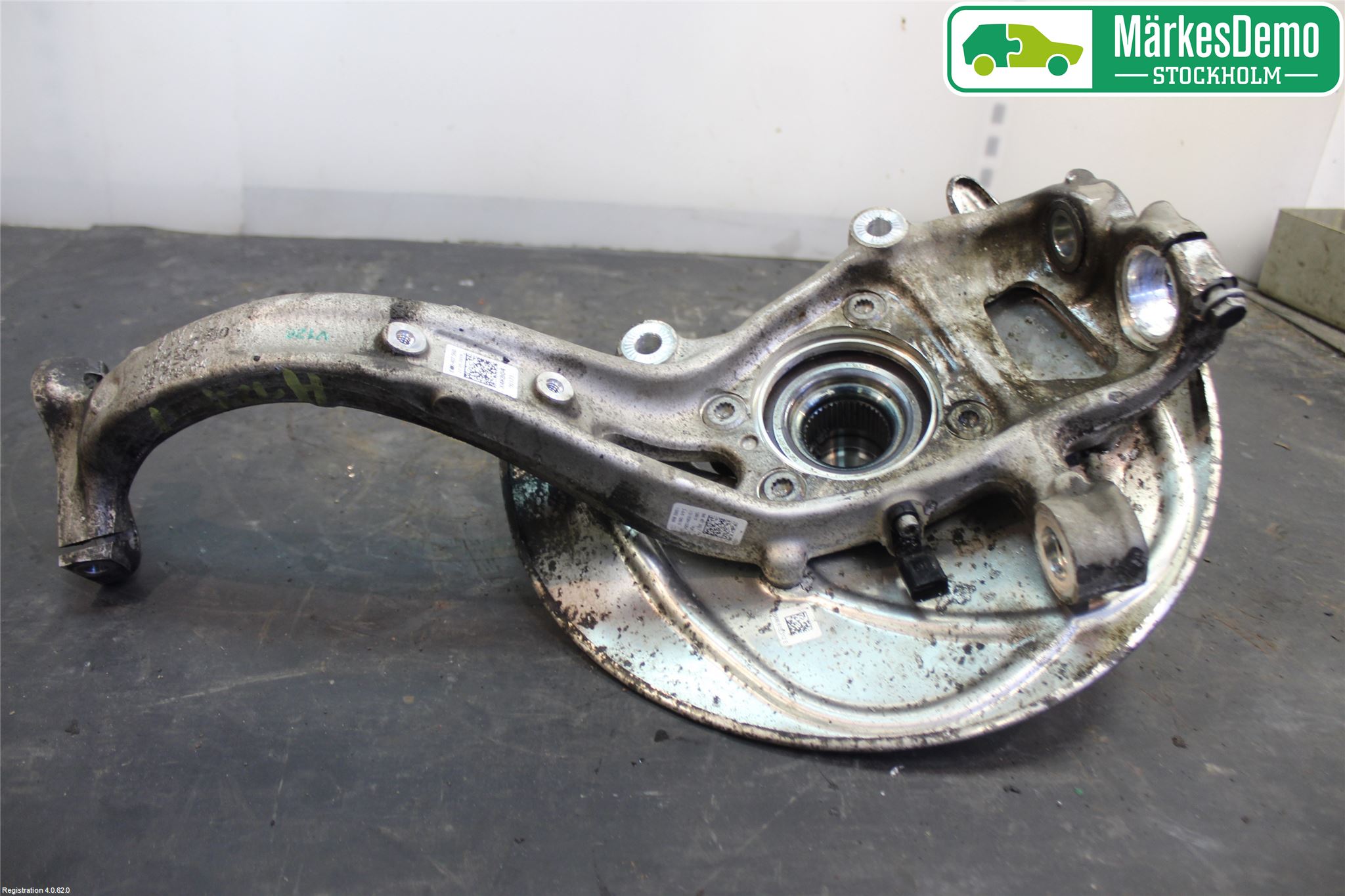 Audi A5 17- Styrspindel Lagerhus Hö