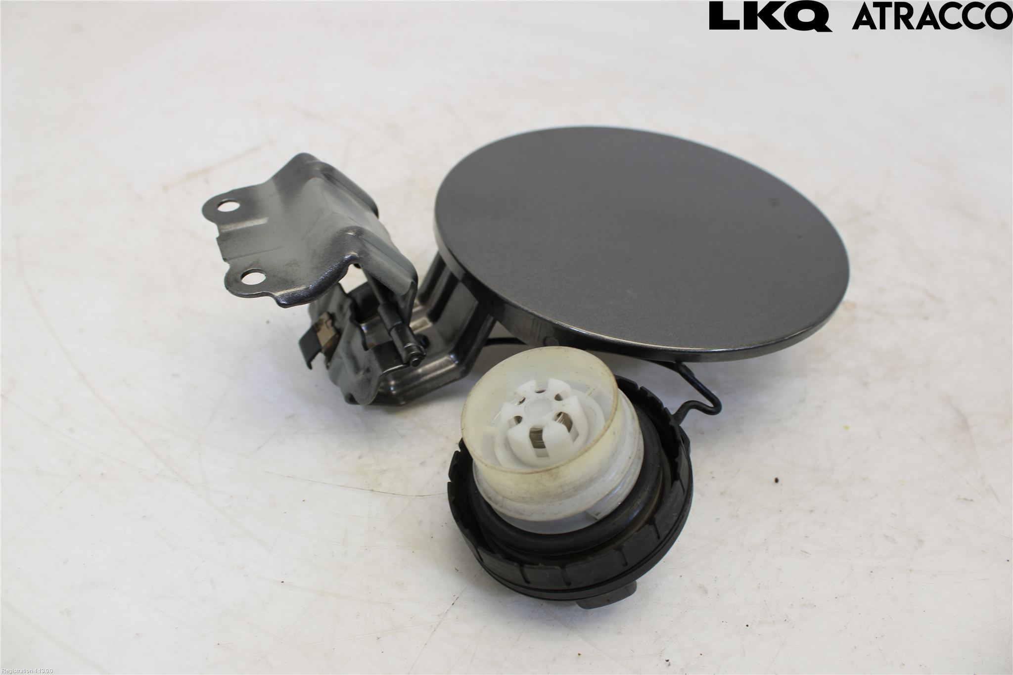 Toyota AURIS 13-19 Tanklucka