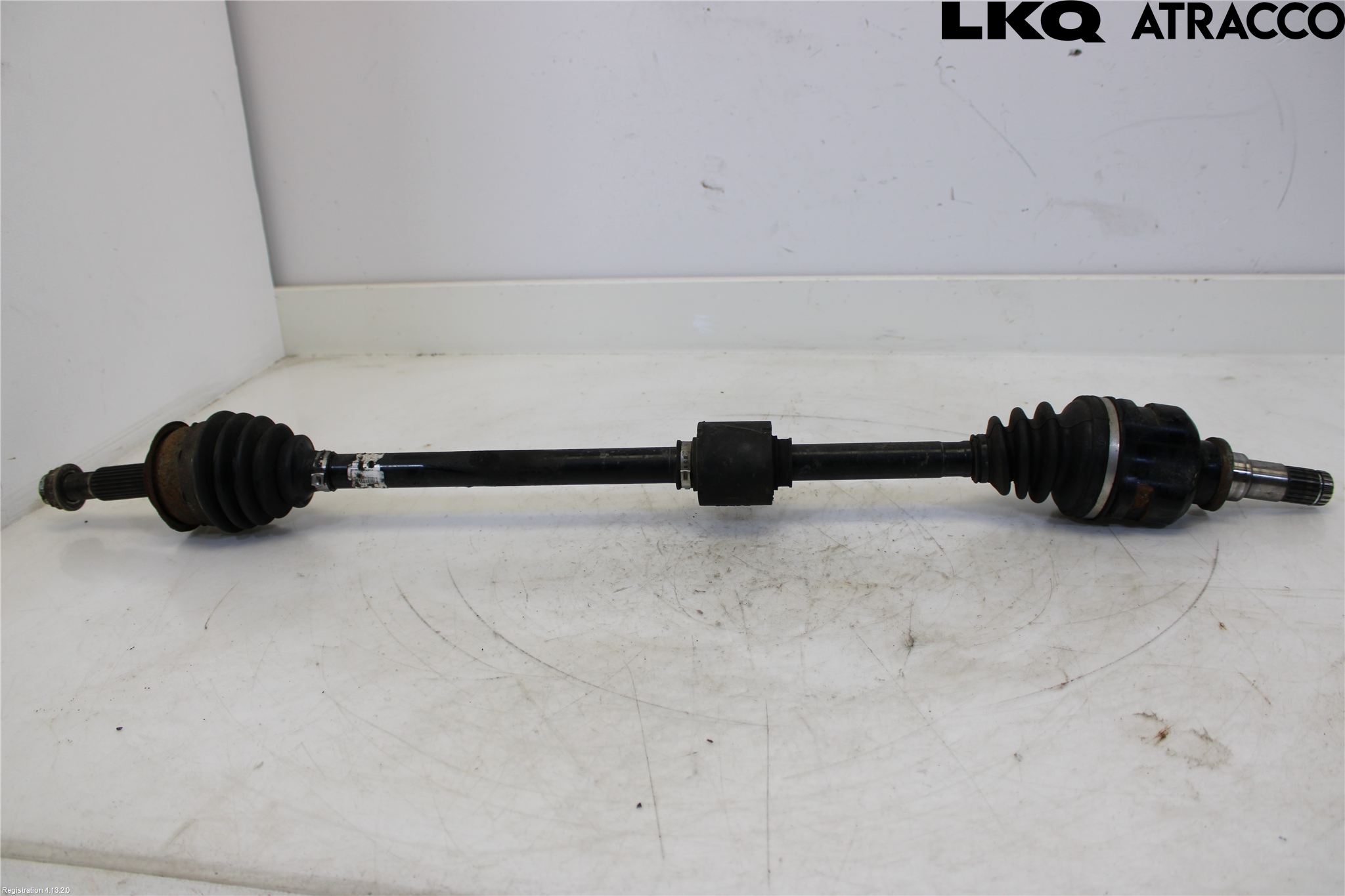Toyota YARIS XP130 15-20 Drivaxel Fram Höger