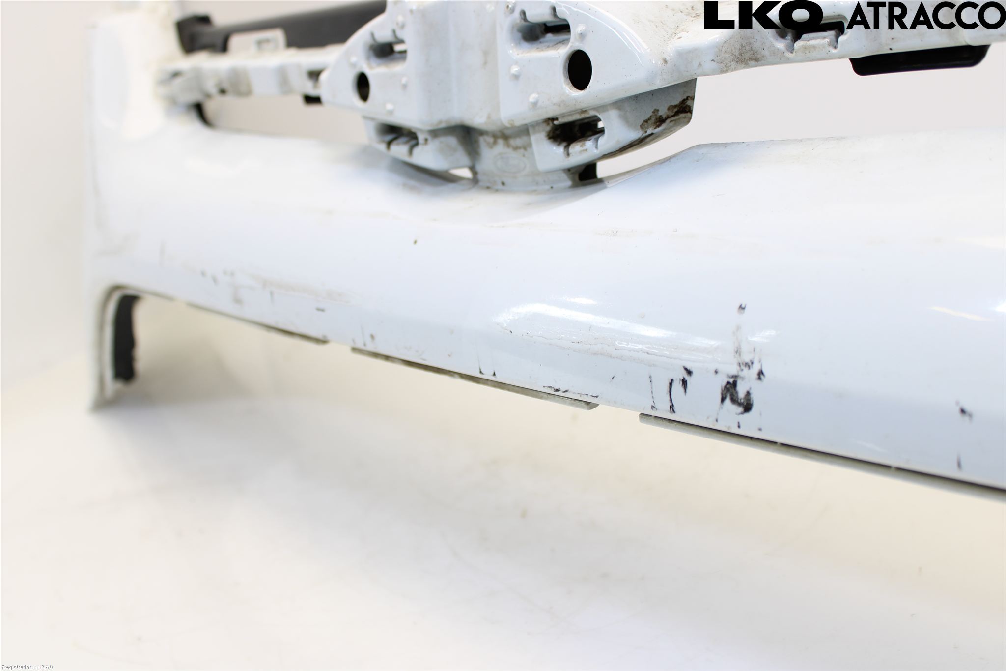 Ford TRANSIT SKÅP/BUSS 14-22 Stötfångardel Fram Mitt