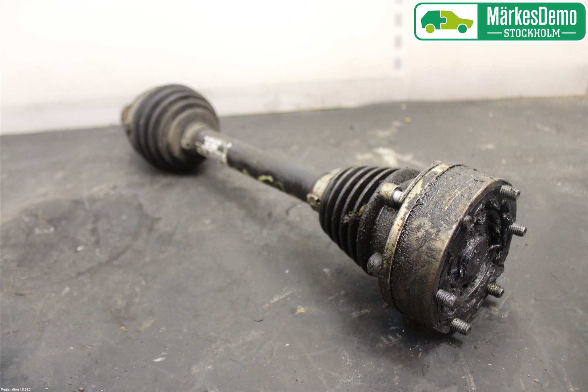 Skoda FABIA 07-14 Drivaxel Fram Vänster