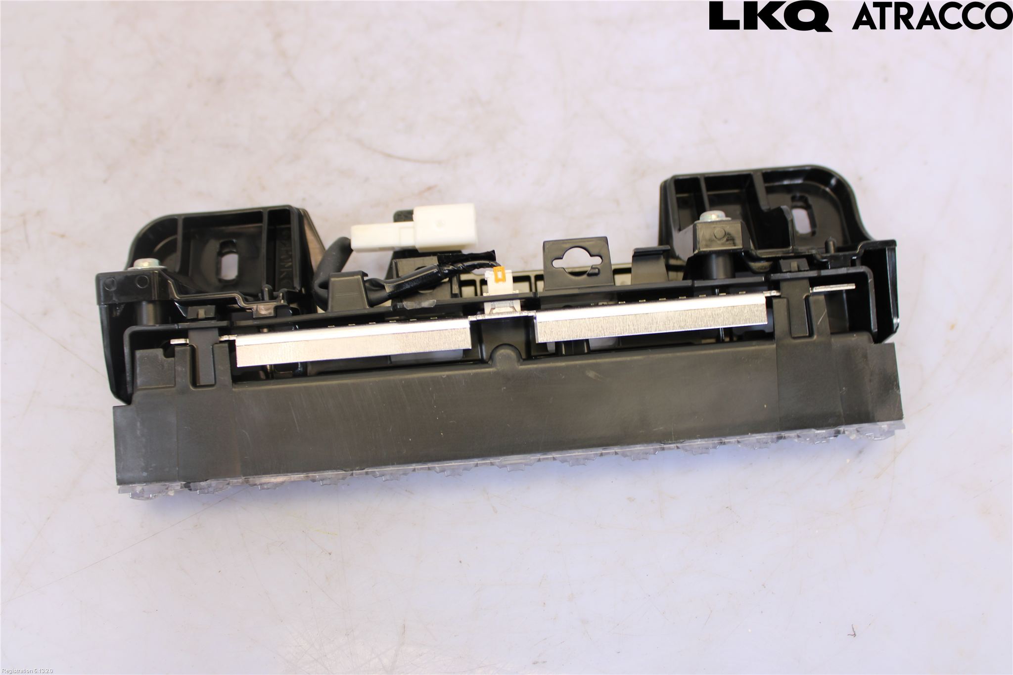 Toyota COROLLA CROSS XG10 22- Bromsljus Bakruta
