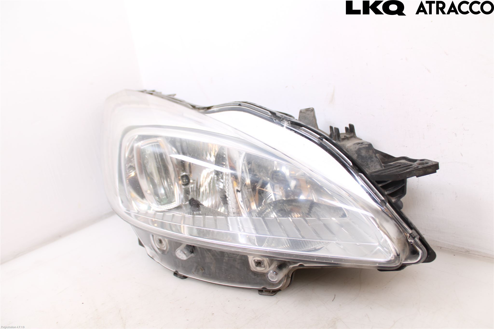 Peugeot 508 11-18 Strålkastare Höger