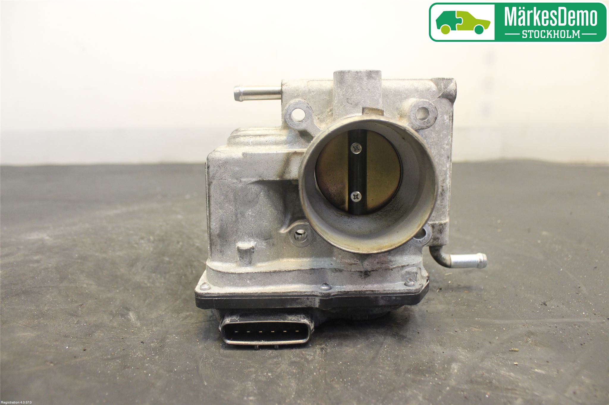 Mazda 2 (DE) 08-15 Injspjällhus