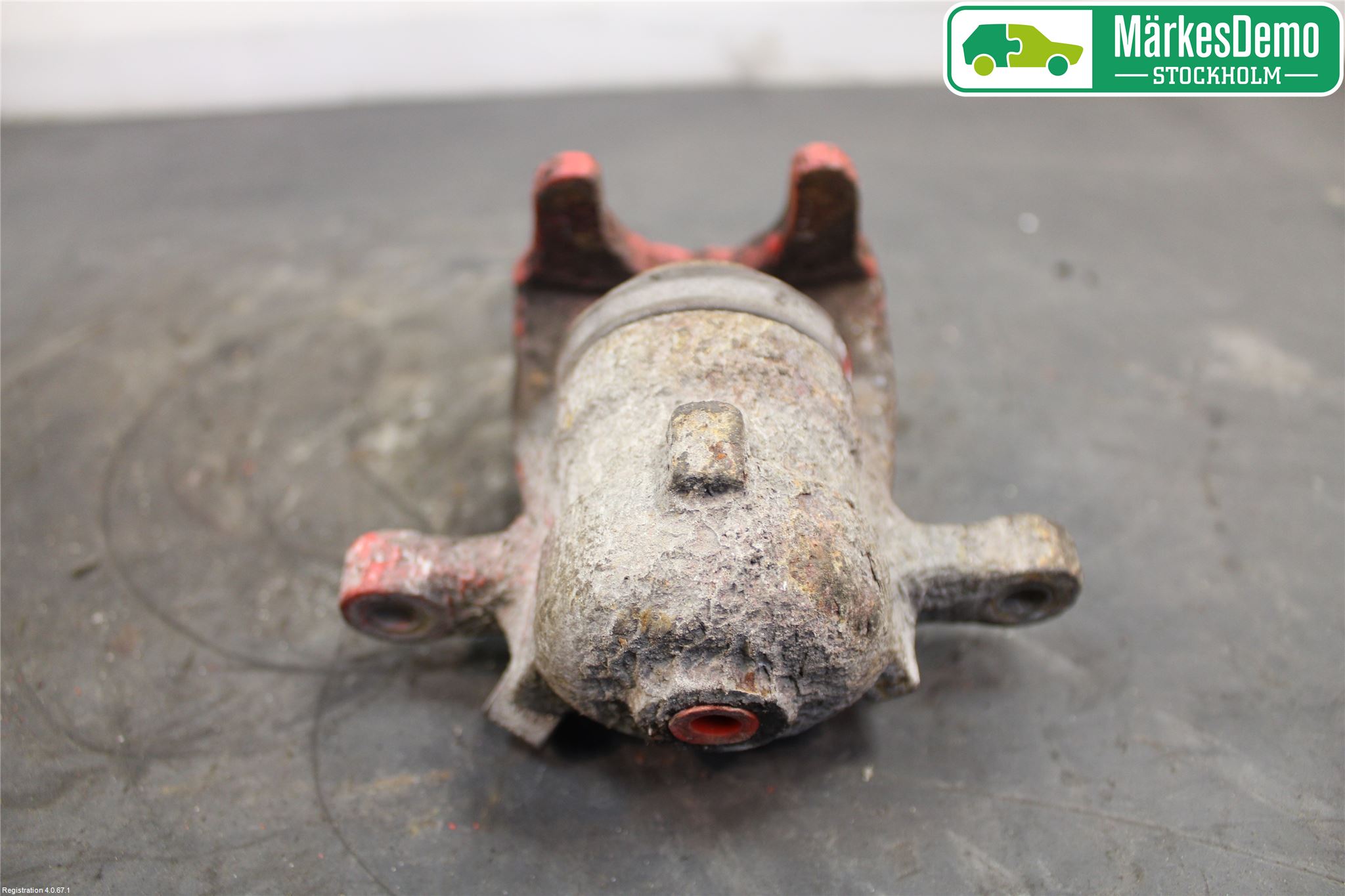 BMW 1 E87/81 5D/3D 03-11 Bromsok Bak Höger