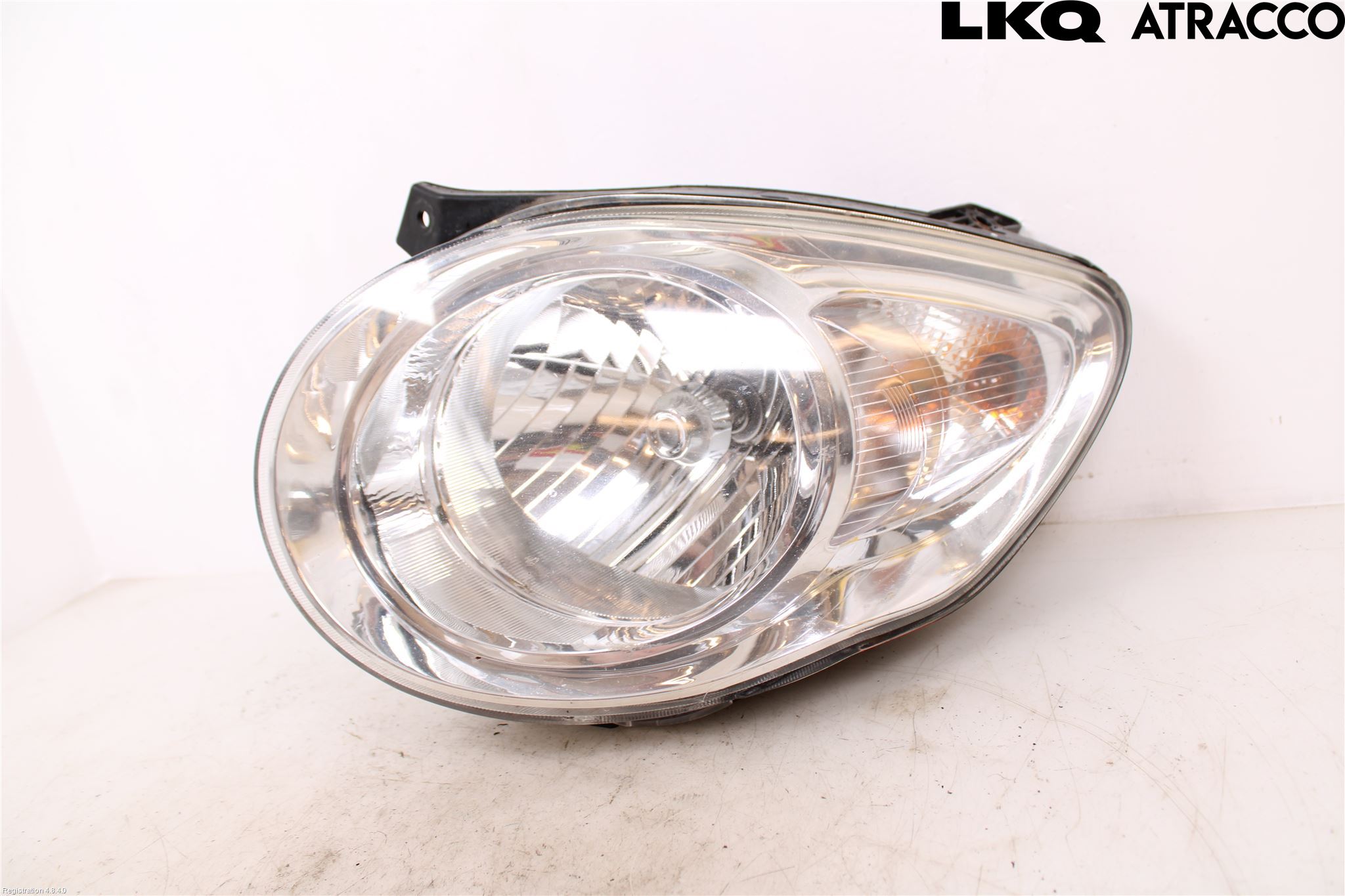 Kia PICANTO    04-11 Strålkastare Vänster