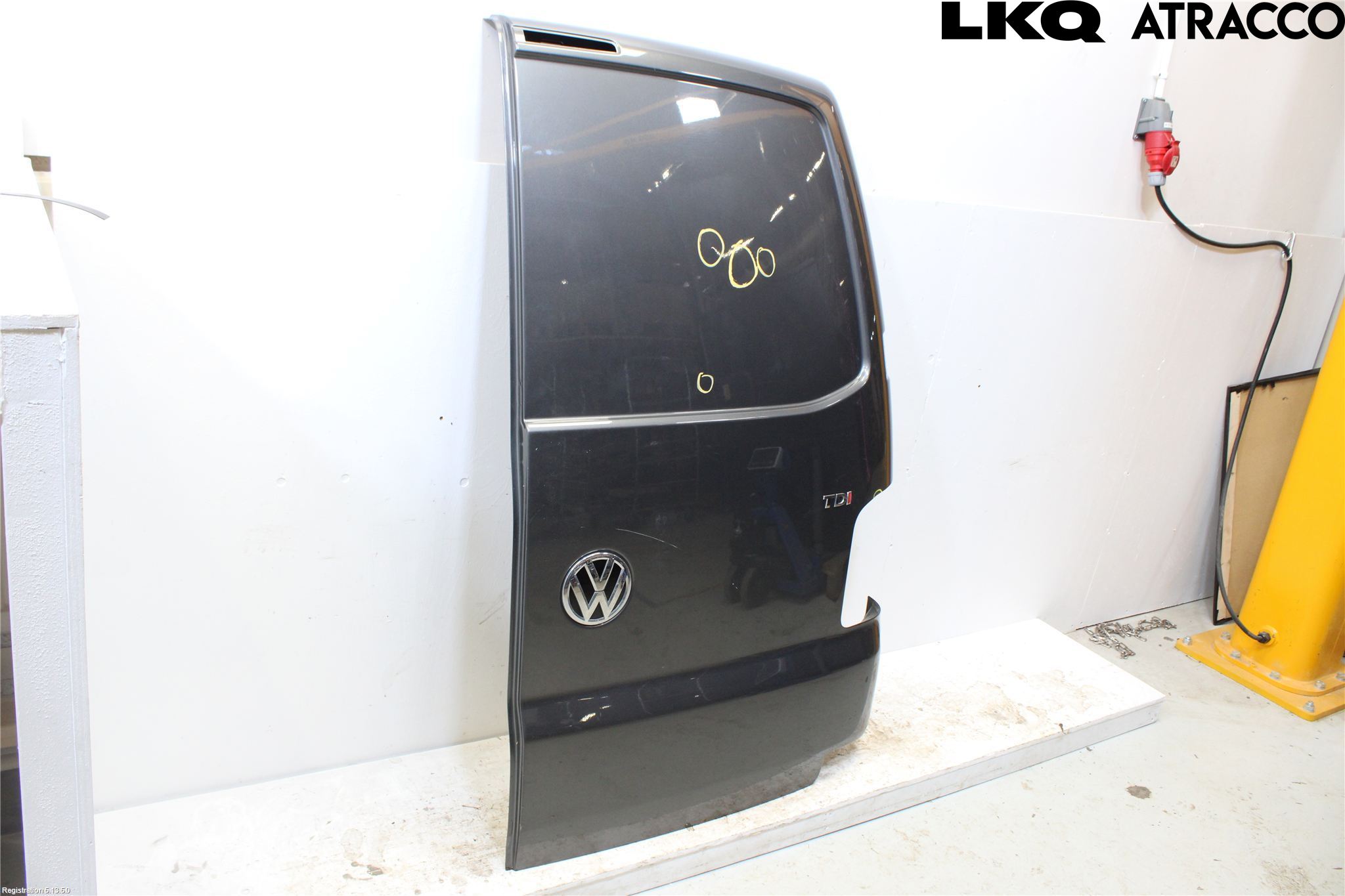 Volkswagen VW TRANSP/CARAVELLE (T6) 16-22 Dörr Bak Van-Skåp Höger