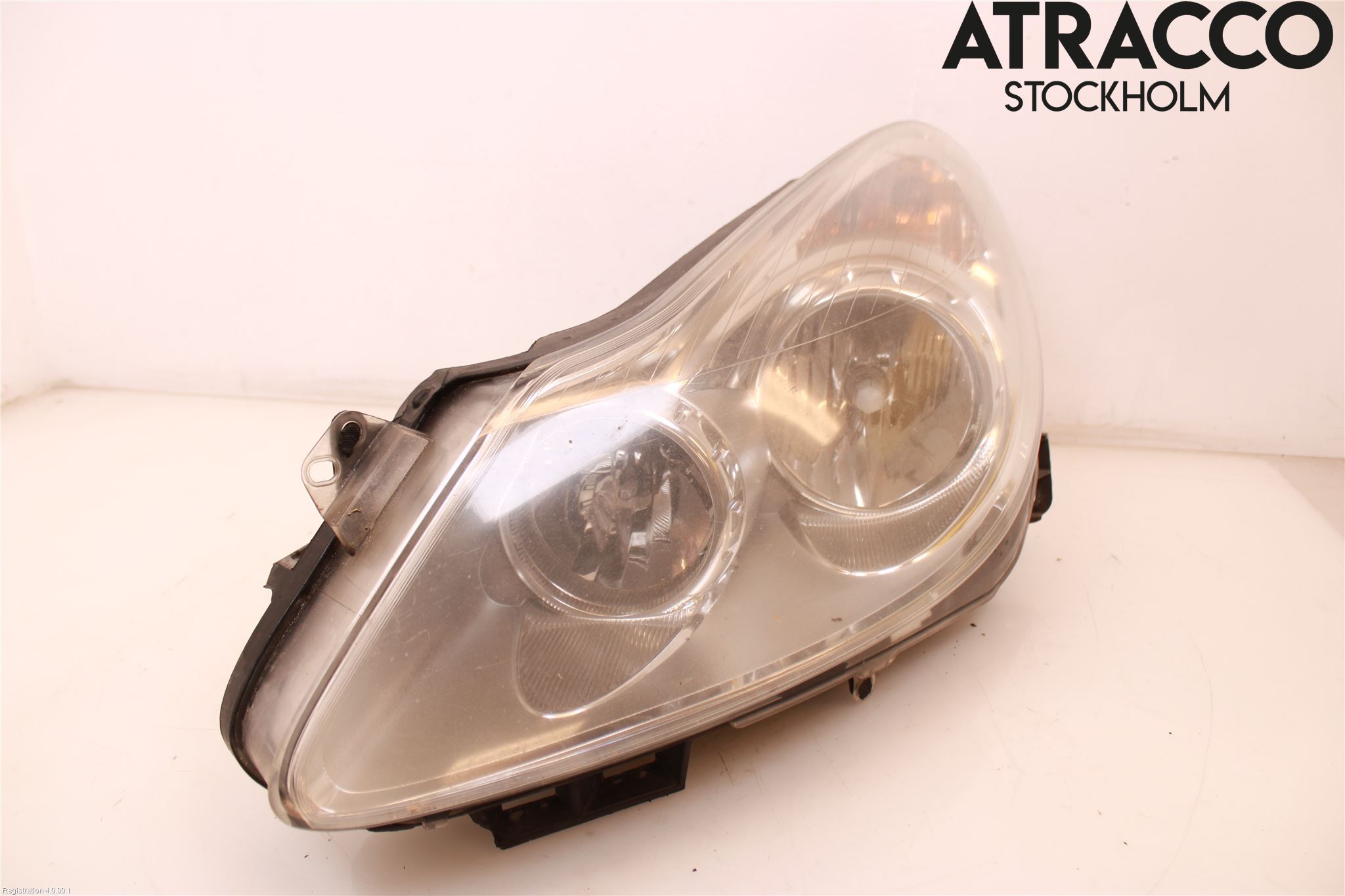 Opel CORSA D 07-14 Strålkastare Vänster