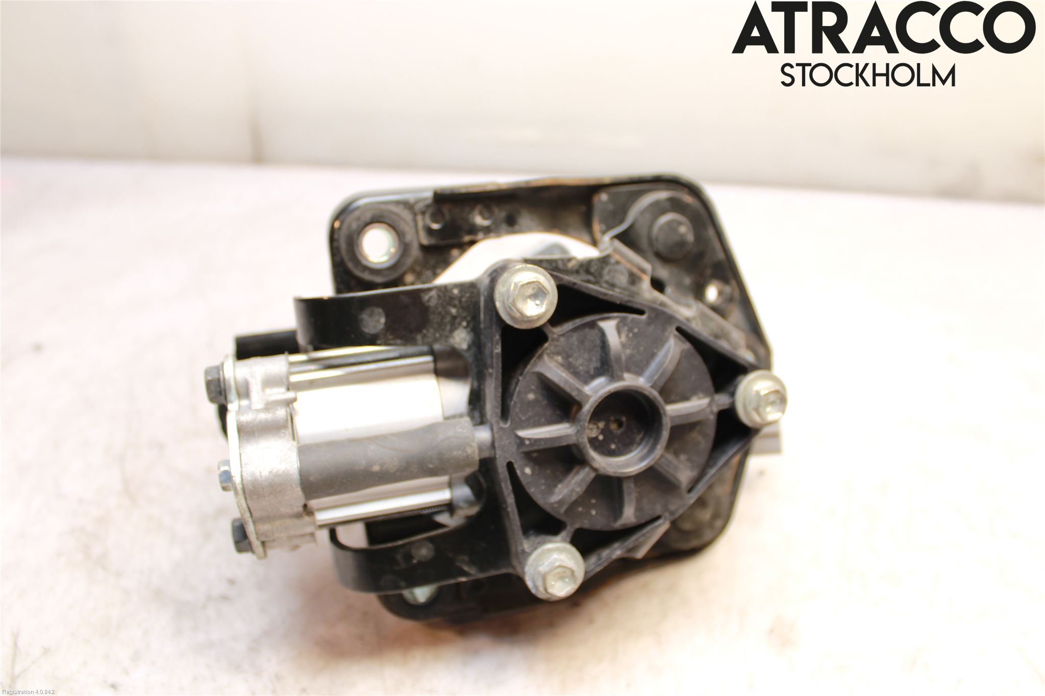 Mitsubishi OUTLANDER 13-21 Vakuumpump