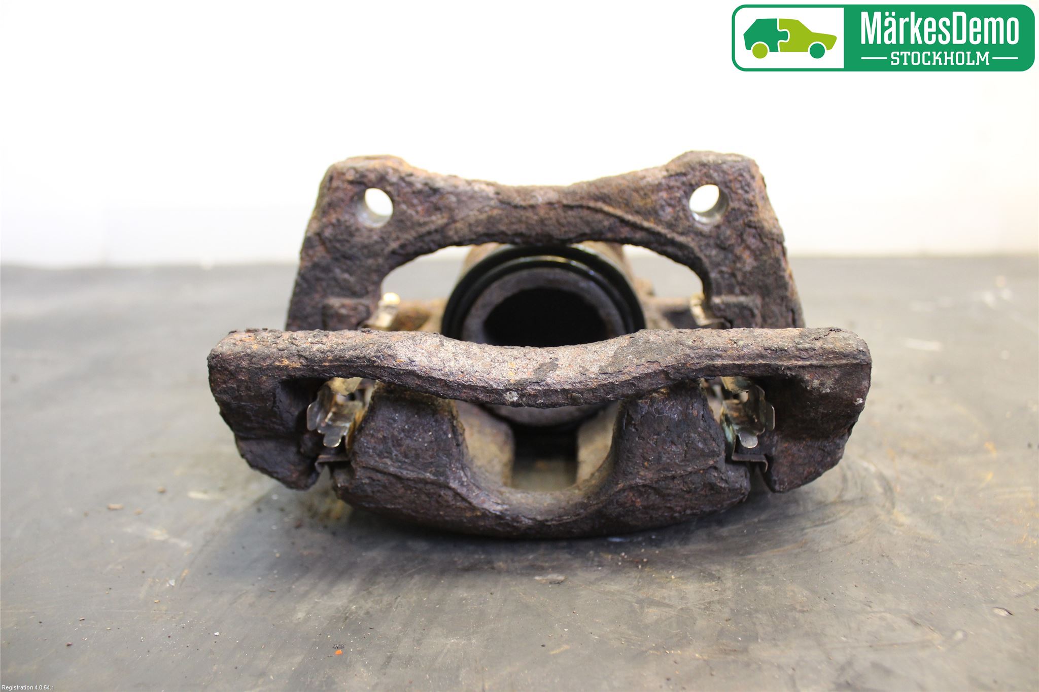 Nissan MICRA 03-07 Bromsok Fram Höger