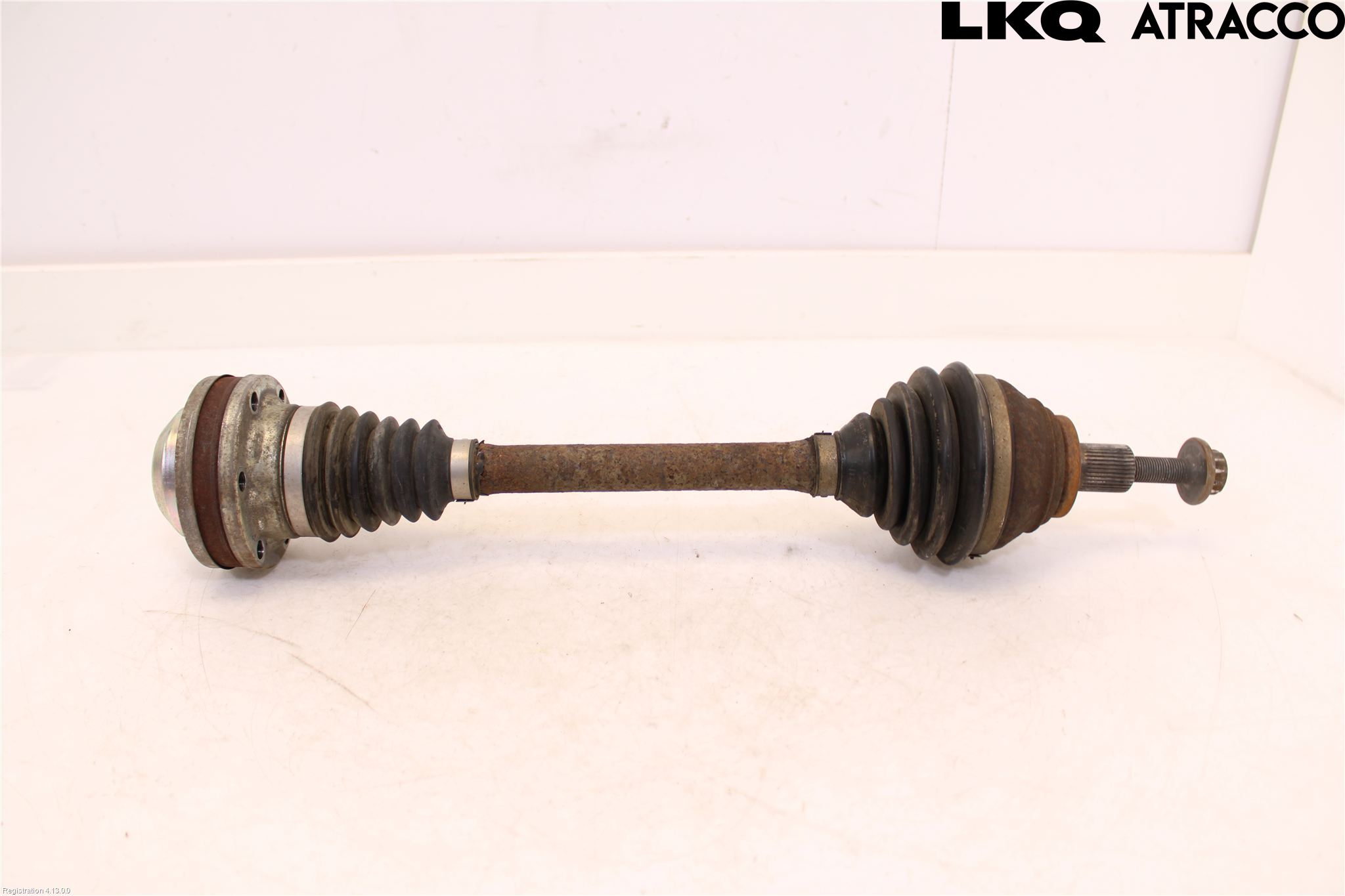 Volkswagen VW TOURAN 10-15 Drivaxel Fram Vänster