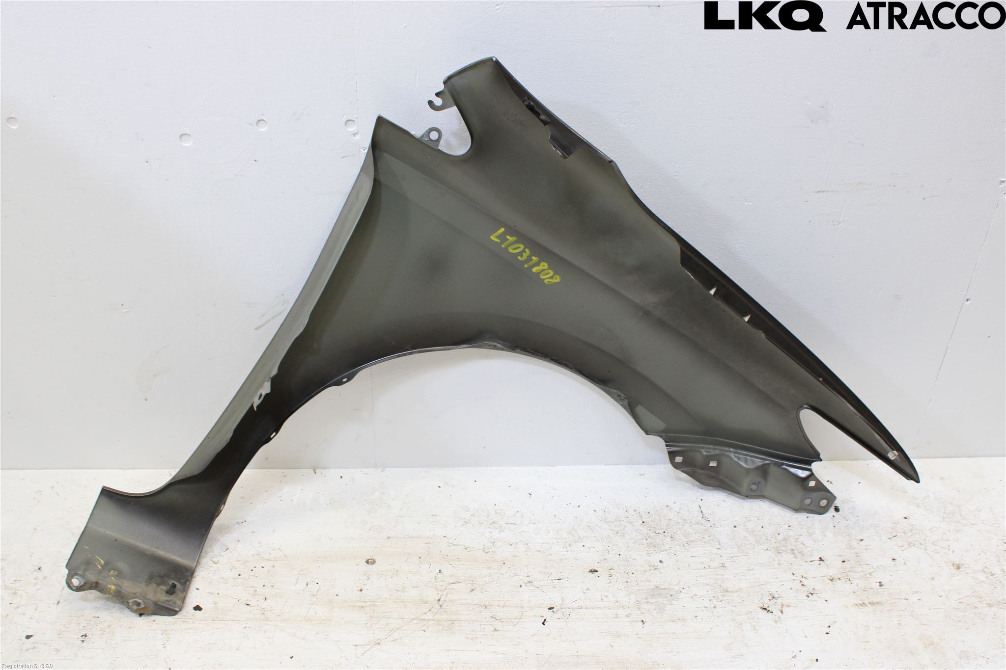 Toyota AURIS 13-19 Skärm Fram Vänster
