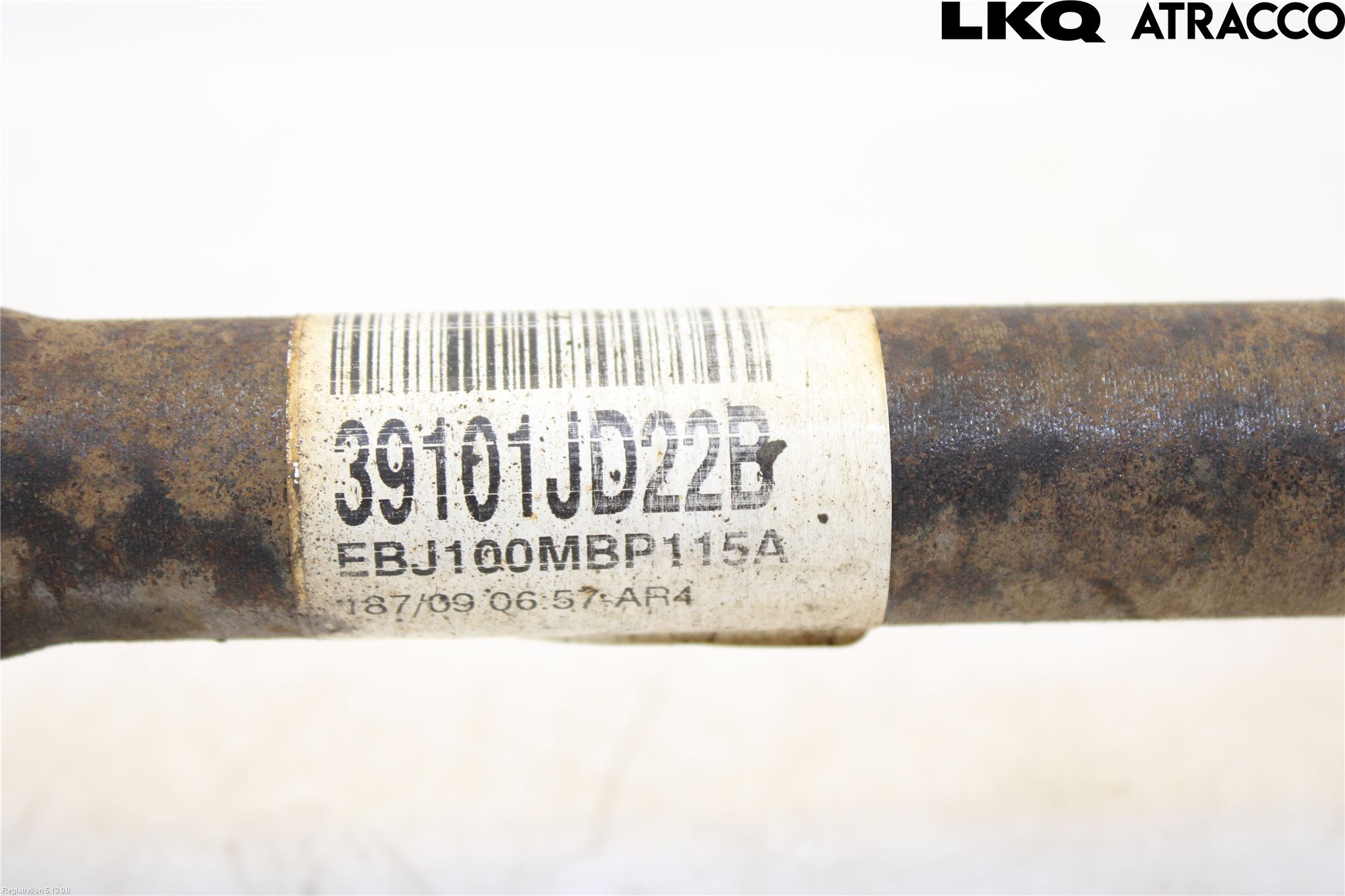 Nissan QASHQAI+2  08-10 Drivaxel Fram Vänster