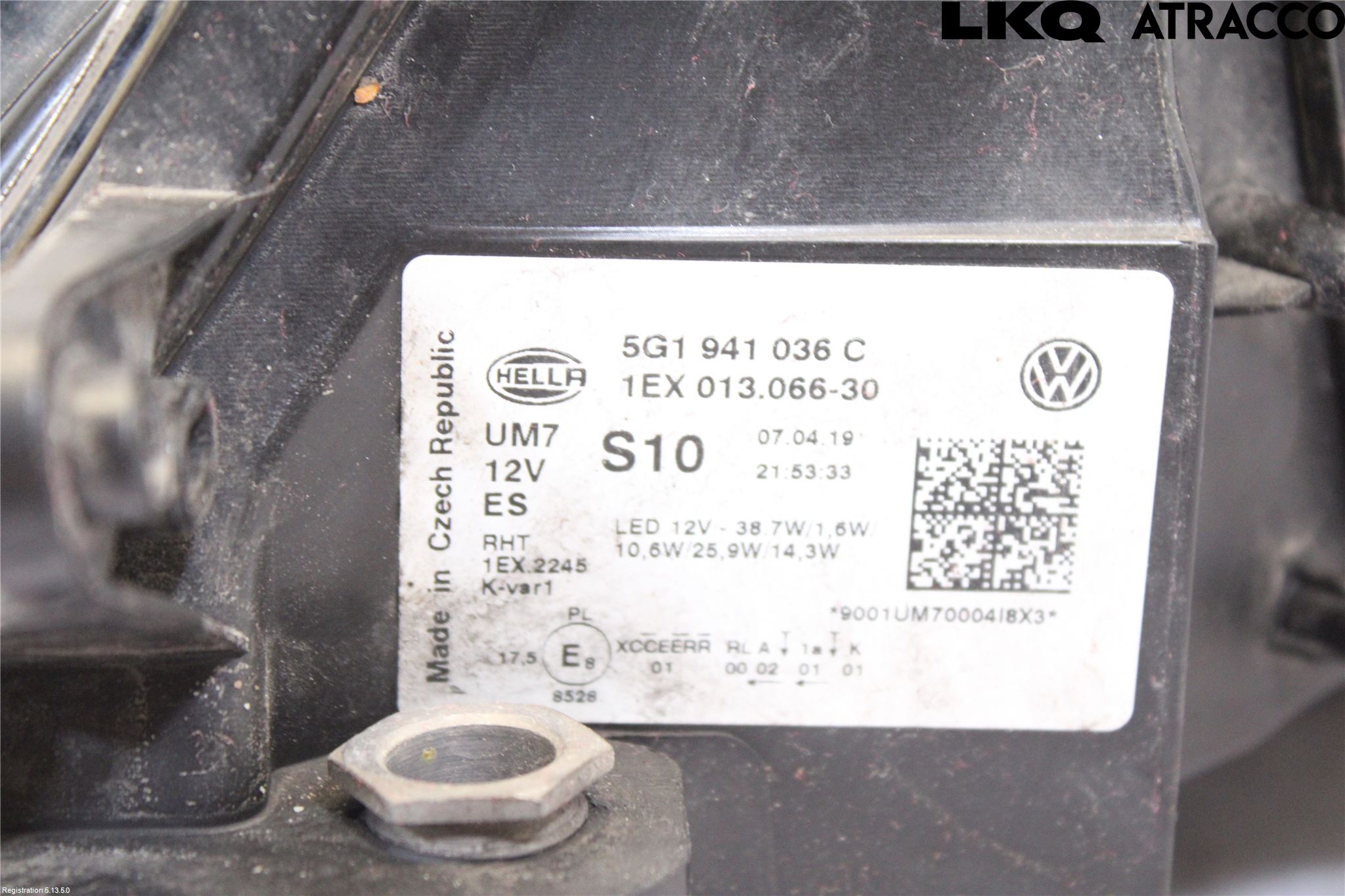 Volkswagen VW GOLF / E-GOLF VII 13-20 Strålkastare Höger